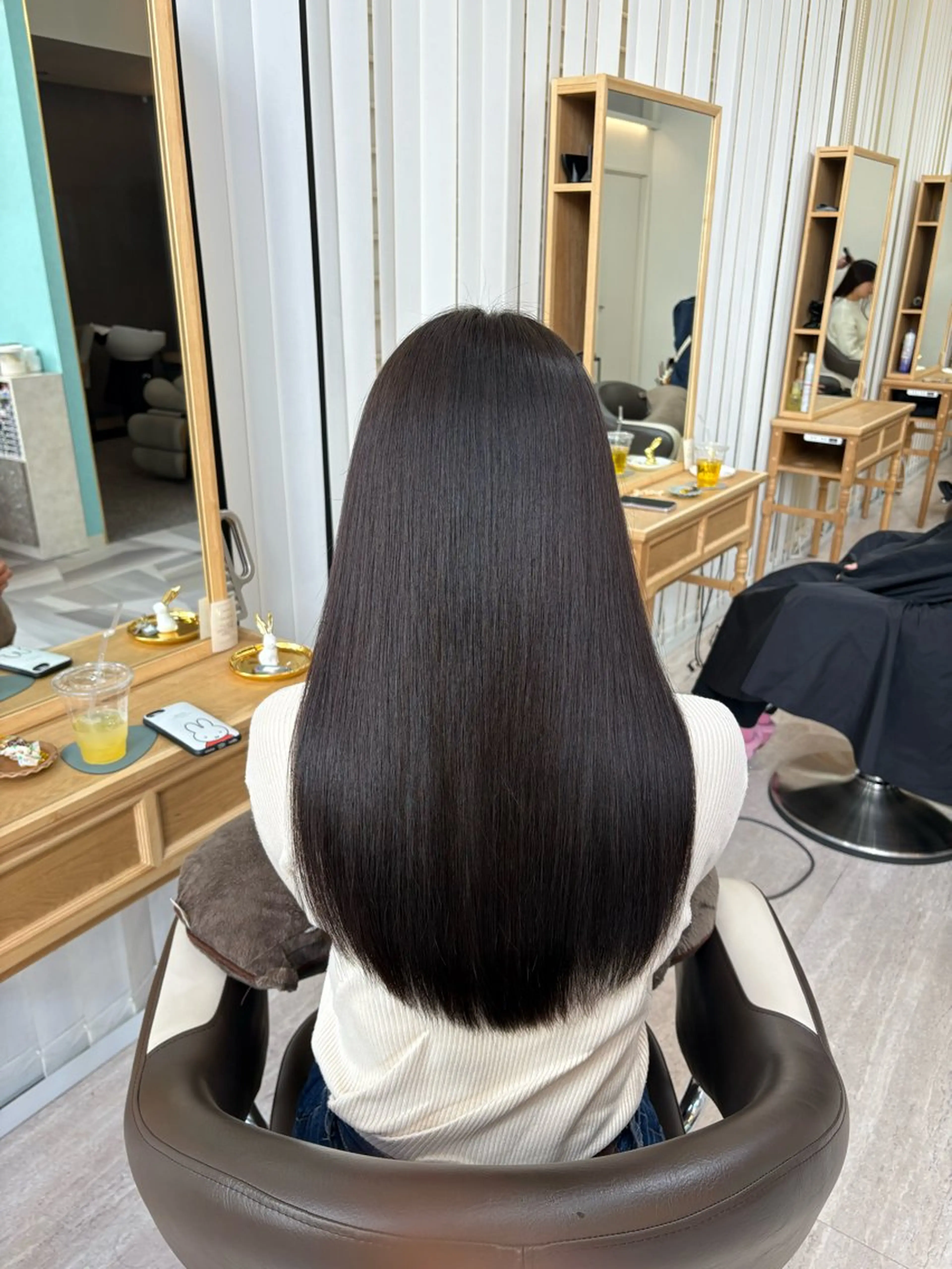 ロング カラー ヘアカラー トリートメント 🪐韓国／グレージュ ／ ｓａｋｕｒａ☽⋰のヘアスタイル