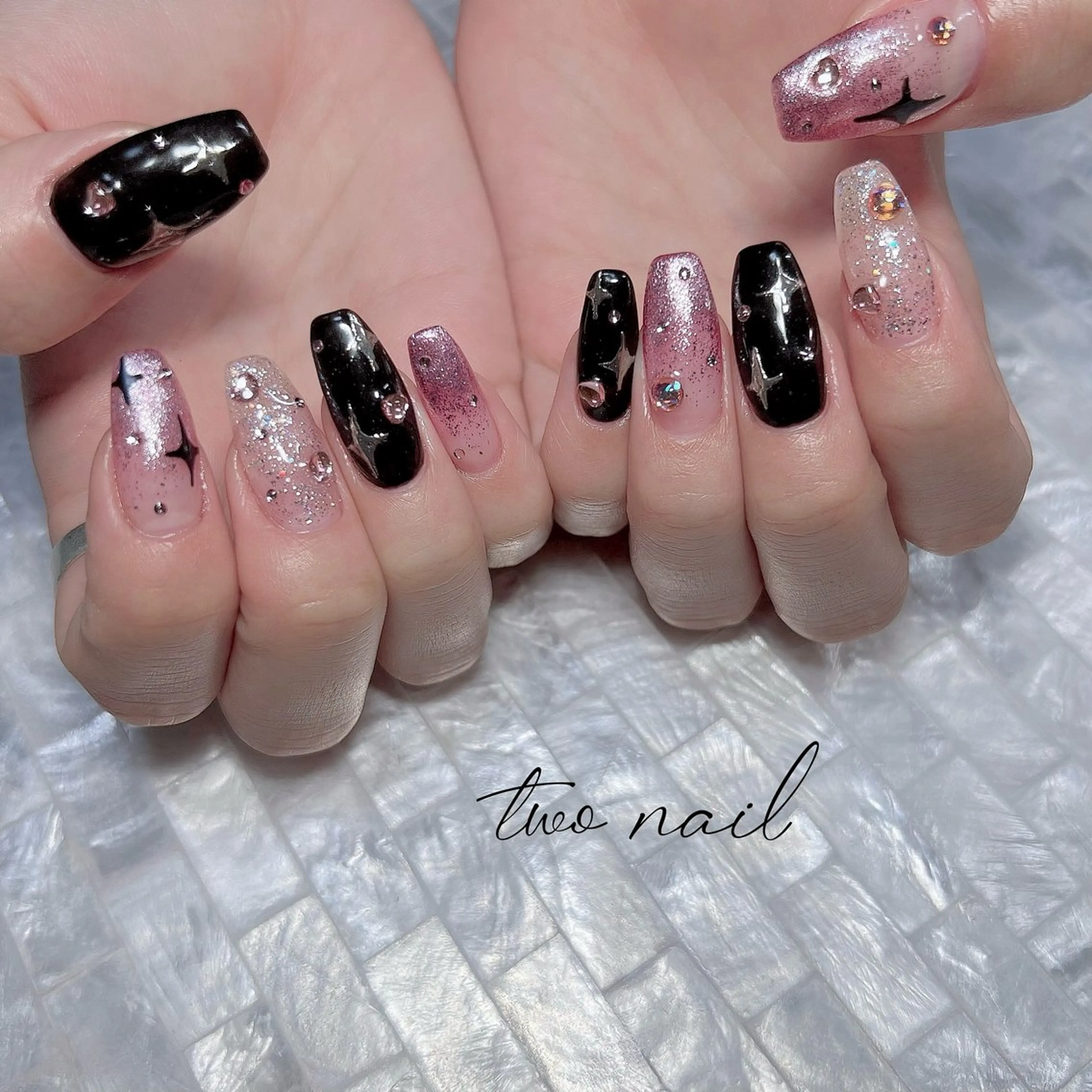 ネイル アートネイル ネイルチップ ホワイト ハンドネイル two nailのネイルデザイン