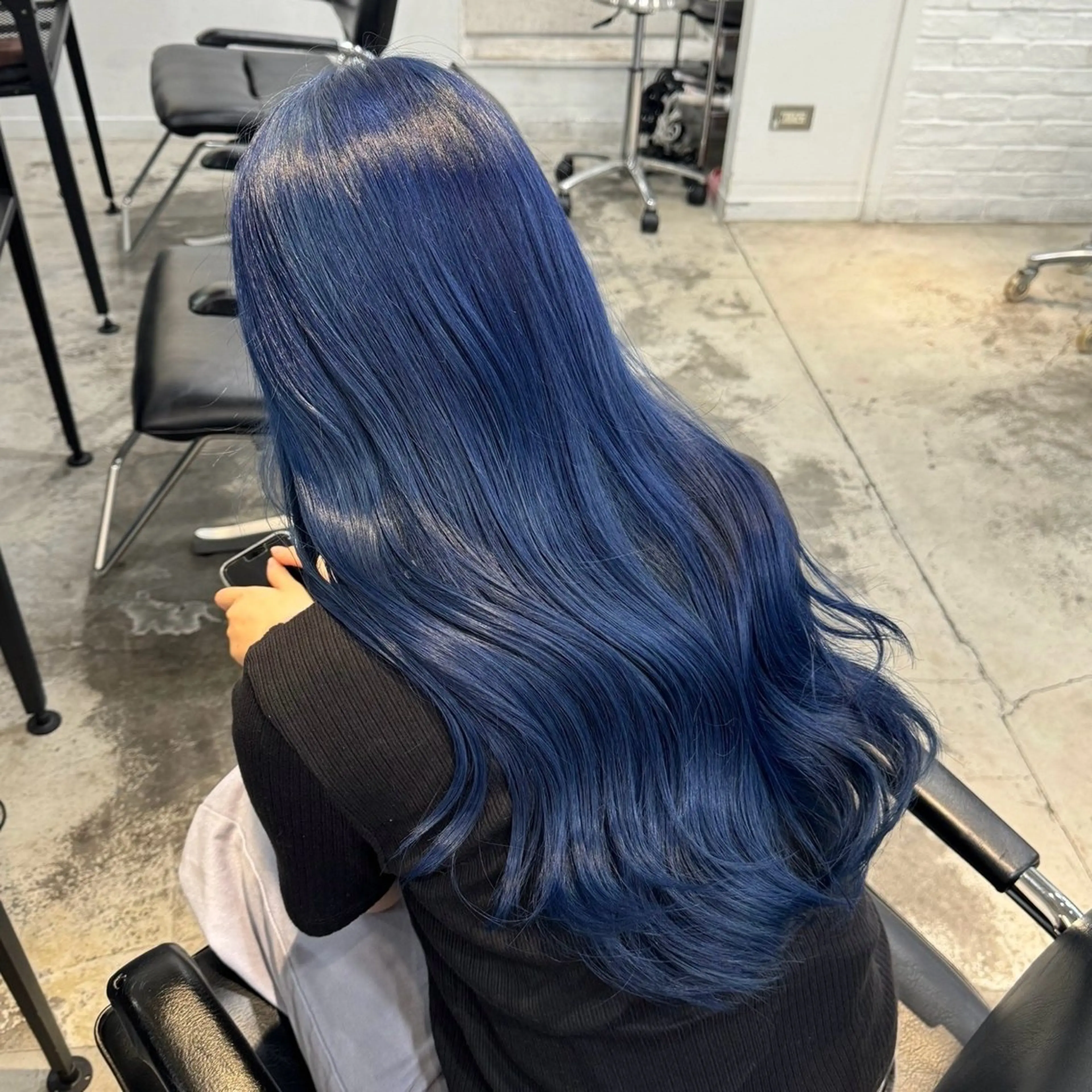 ロング カラー ハイトーン/ケア特化 ♥️あいみ♥️のヘアスタイル