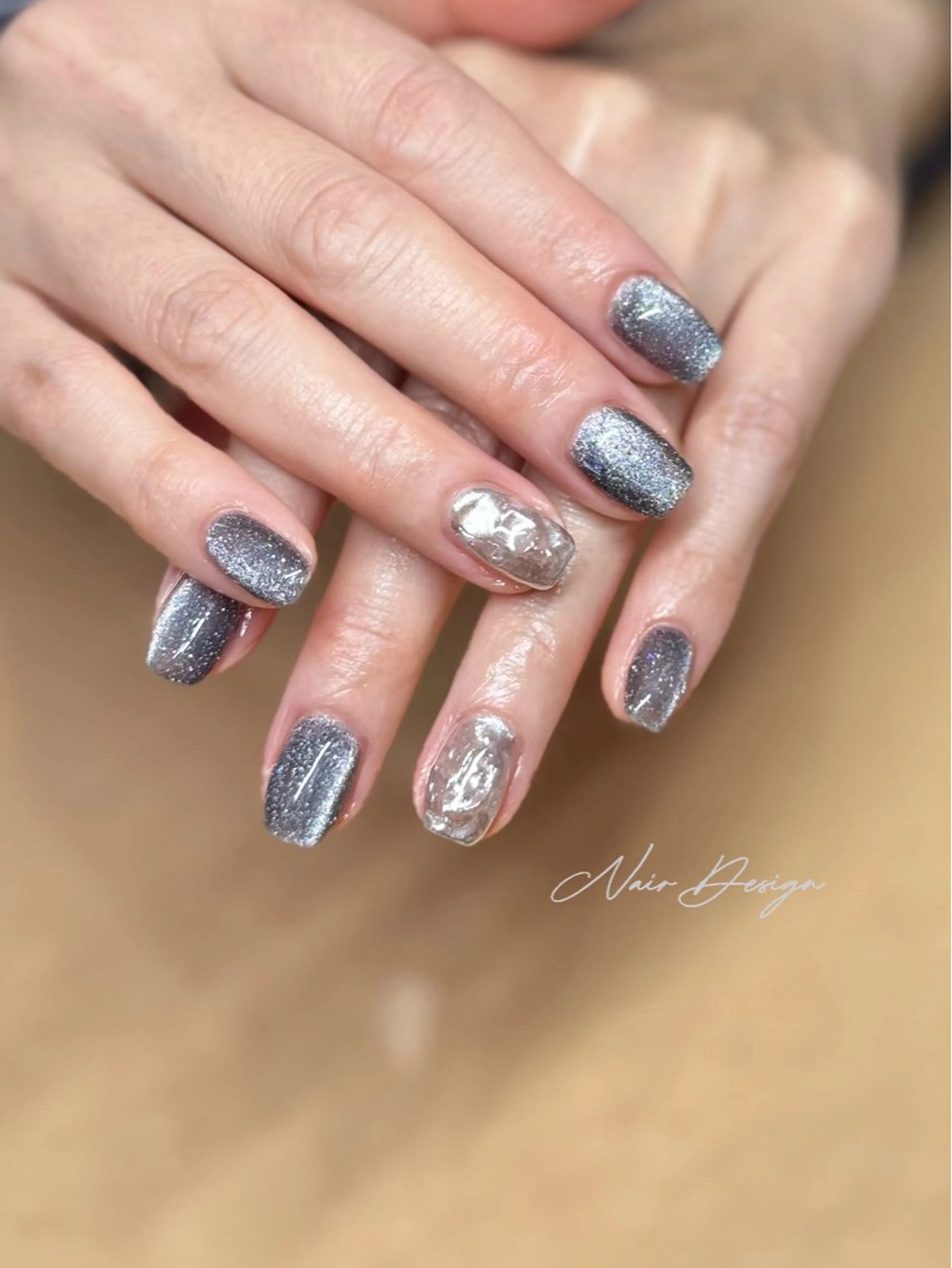 ネイル マグネットネイル ハンドネイル ハンドケア 𝓝𝓪𝓲𝓻 𝓝𝓪𝓲𝓵のネイルデザイン