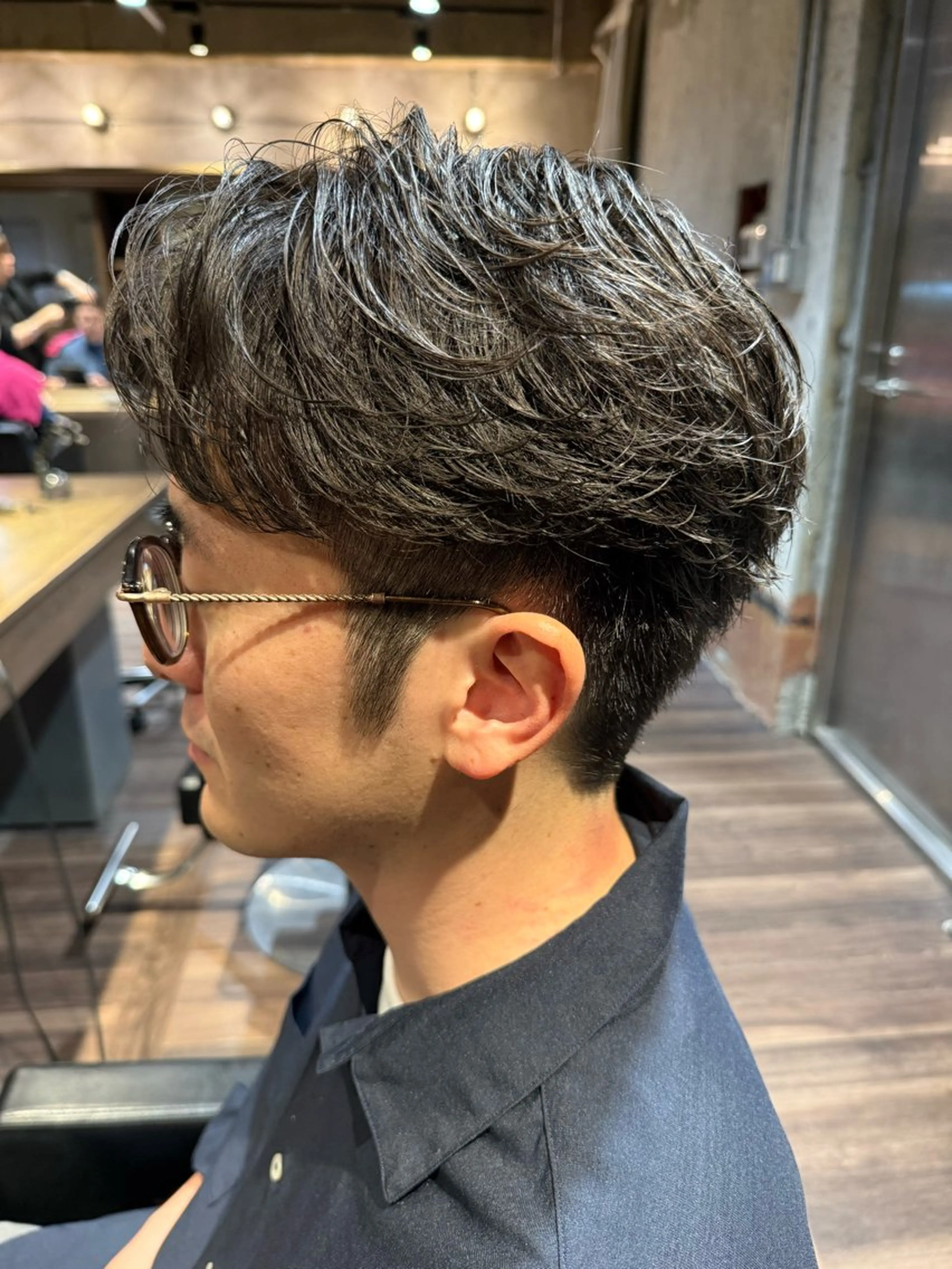 ショート パーマ メンズ フェザーパーマ メンズパーマ ショートヘア カット パーマ メンズ/佐藤 恒輝のヘアスタイル