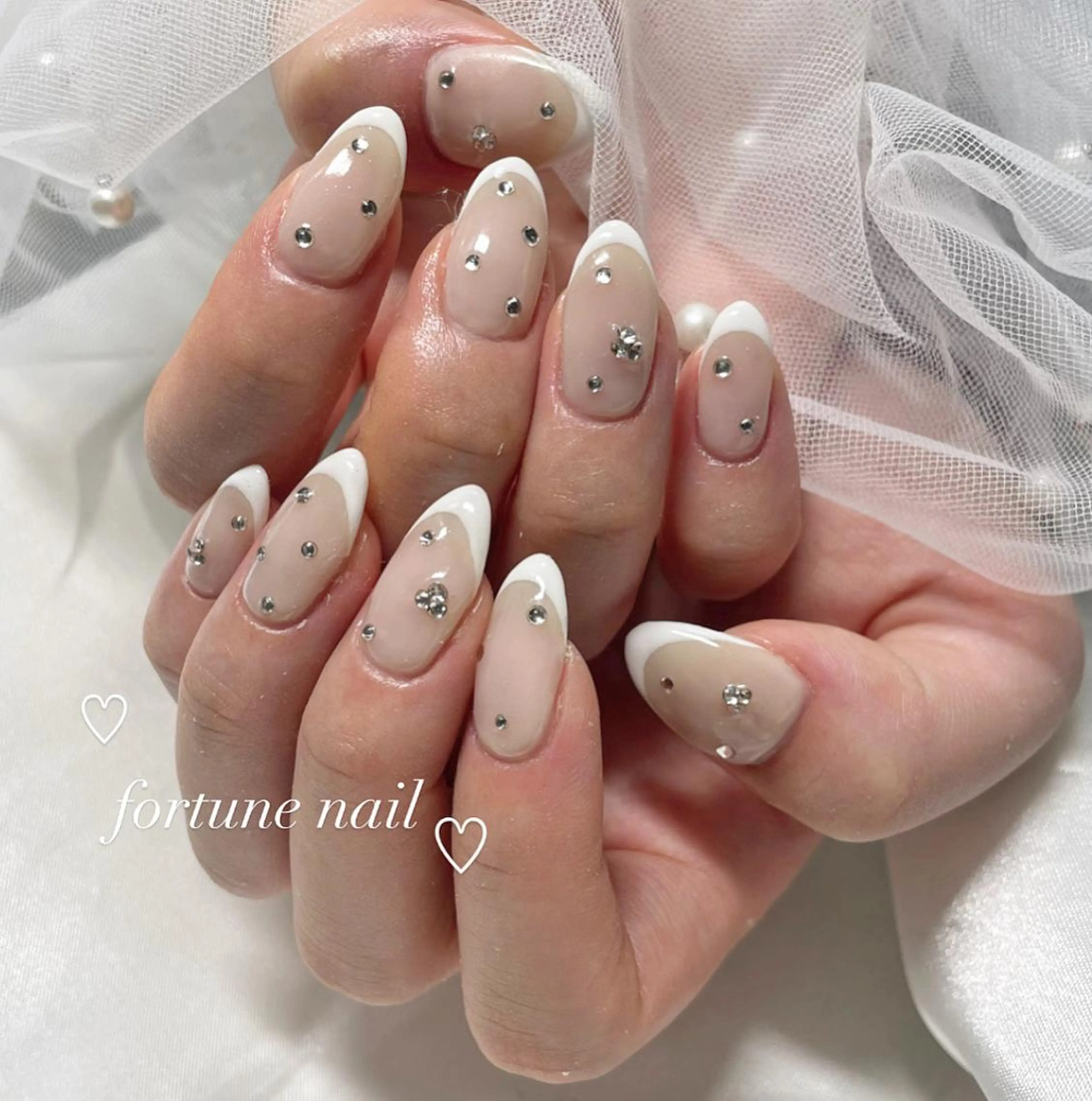 ネイル オーロラネイル フレンチネイル ハート ハンドネイル ☆saori ☆のネイルデザイン