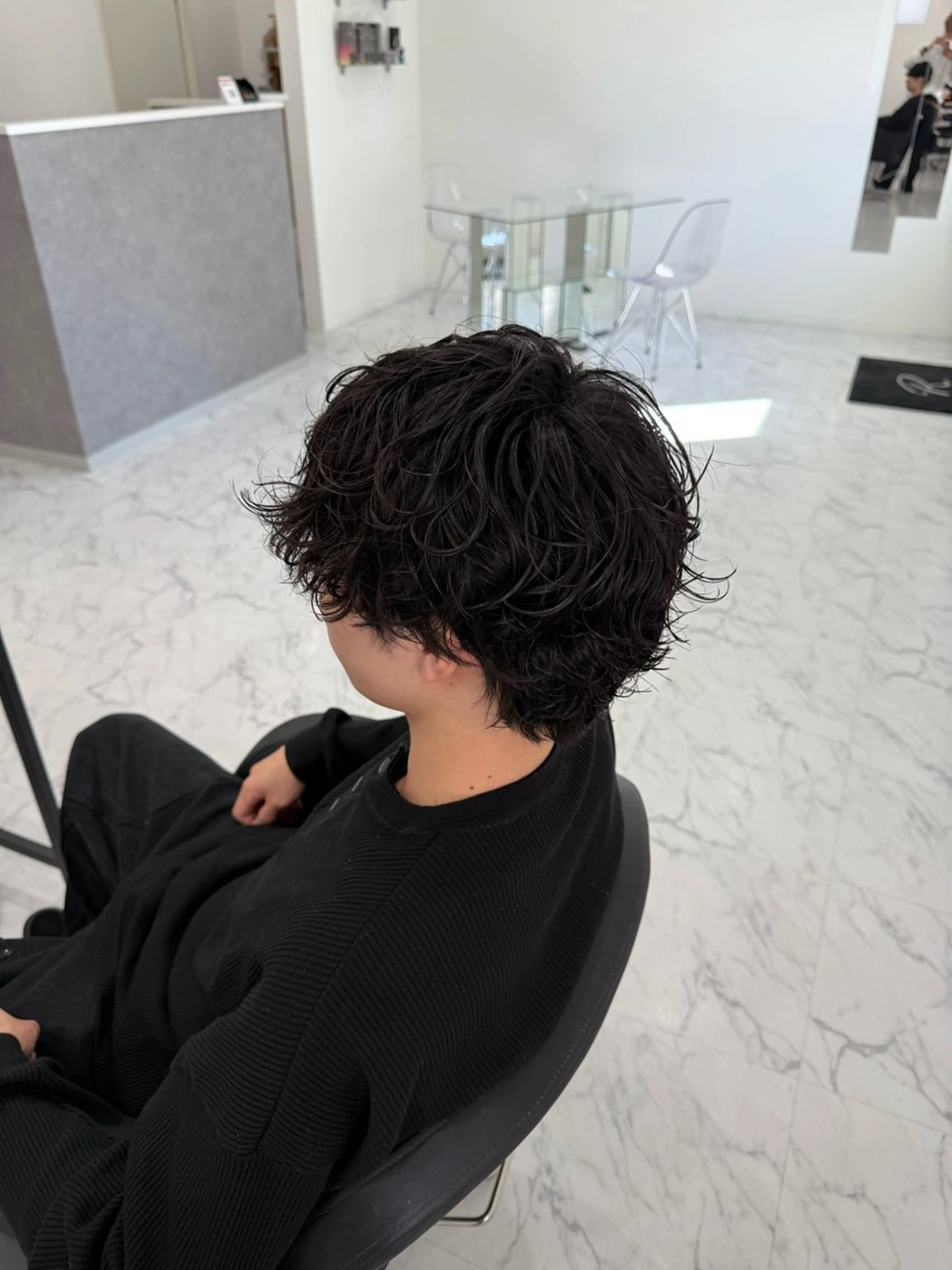 ショート メンズ メンズパーマ ショートヘア カット パーマ 韓国ヘア 野々山 ゆうとのヘアスタイル