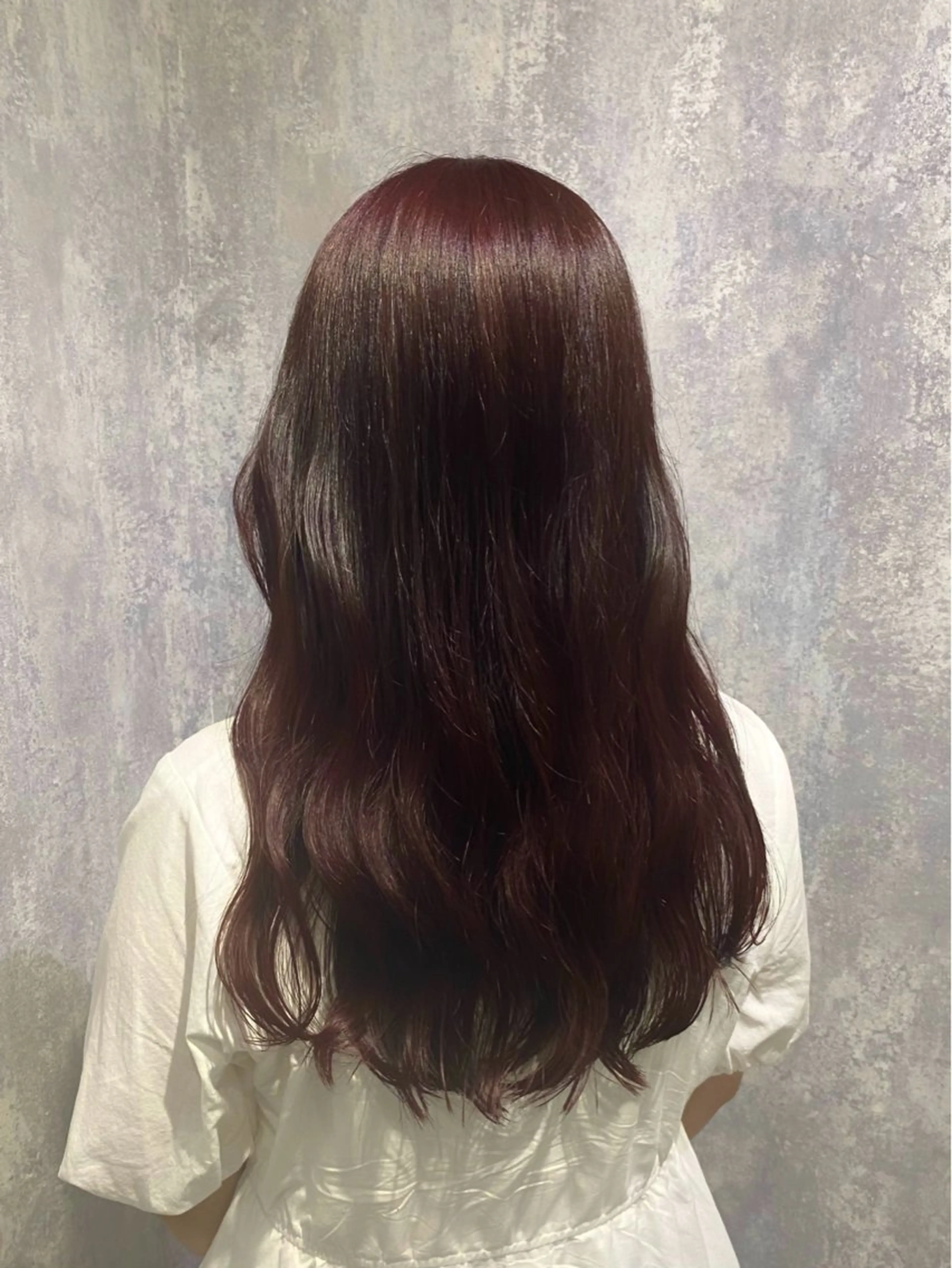 ロング カラー shiori/透明感 /顔周り/髪質改善のヘアスタイル