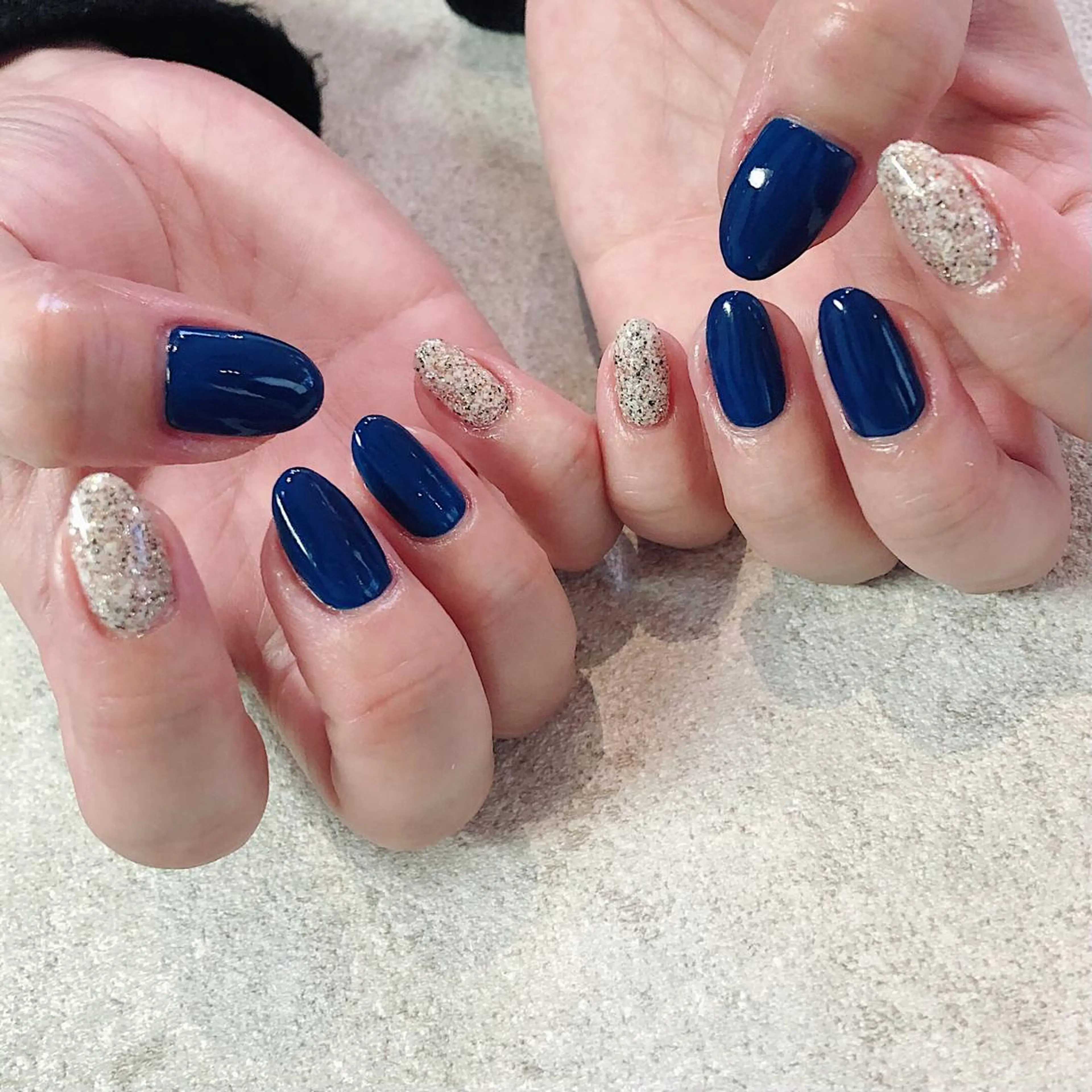 ネイル MAXKELLY 恵比寿所属・maxkelly 恵比寿　オカモトのネイルデザイン