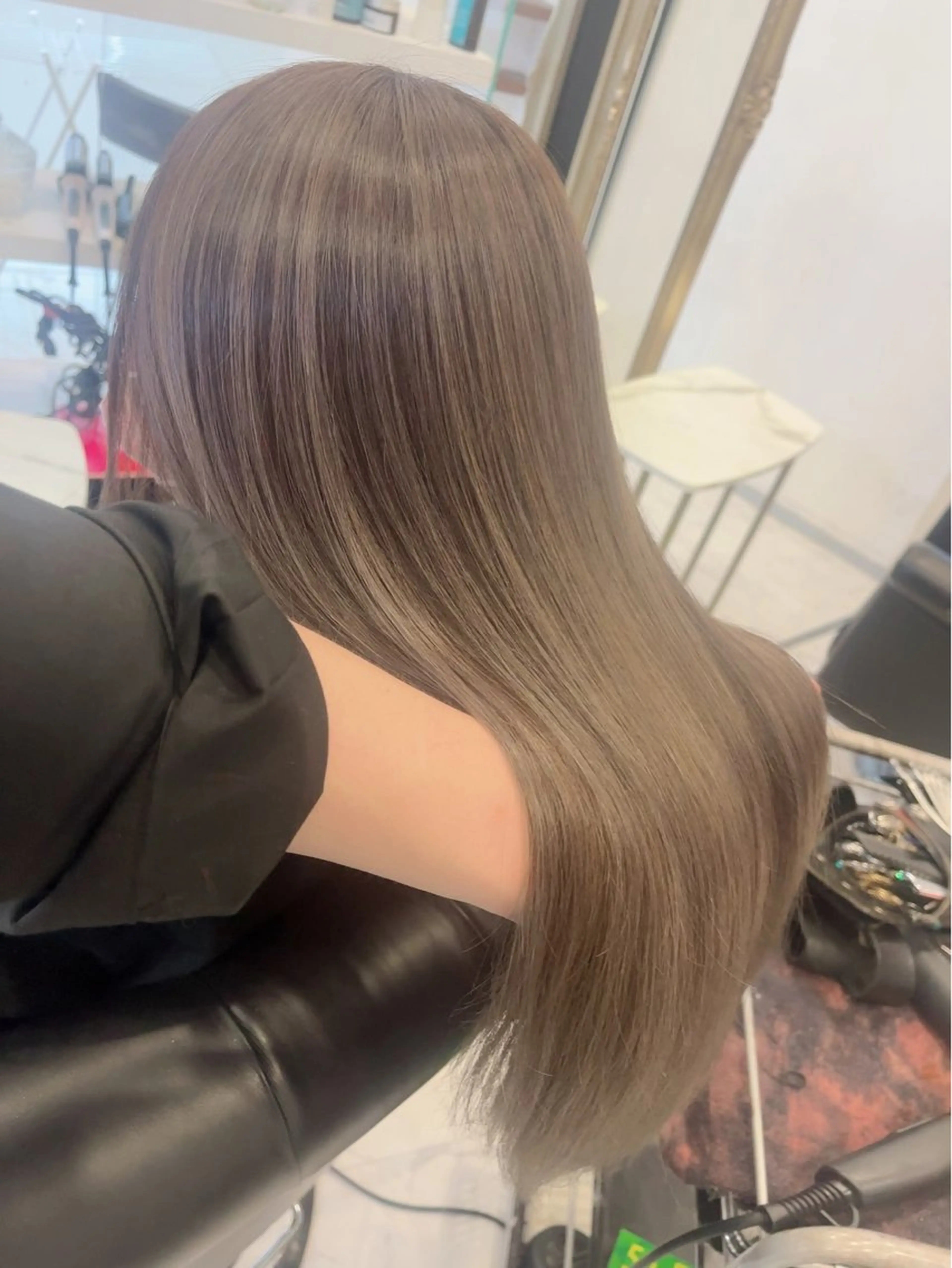 ロング カット ヘアカラー トリートメント 🍀Moda by Grande🍀のヘアスタイル