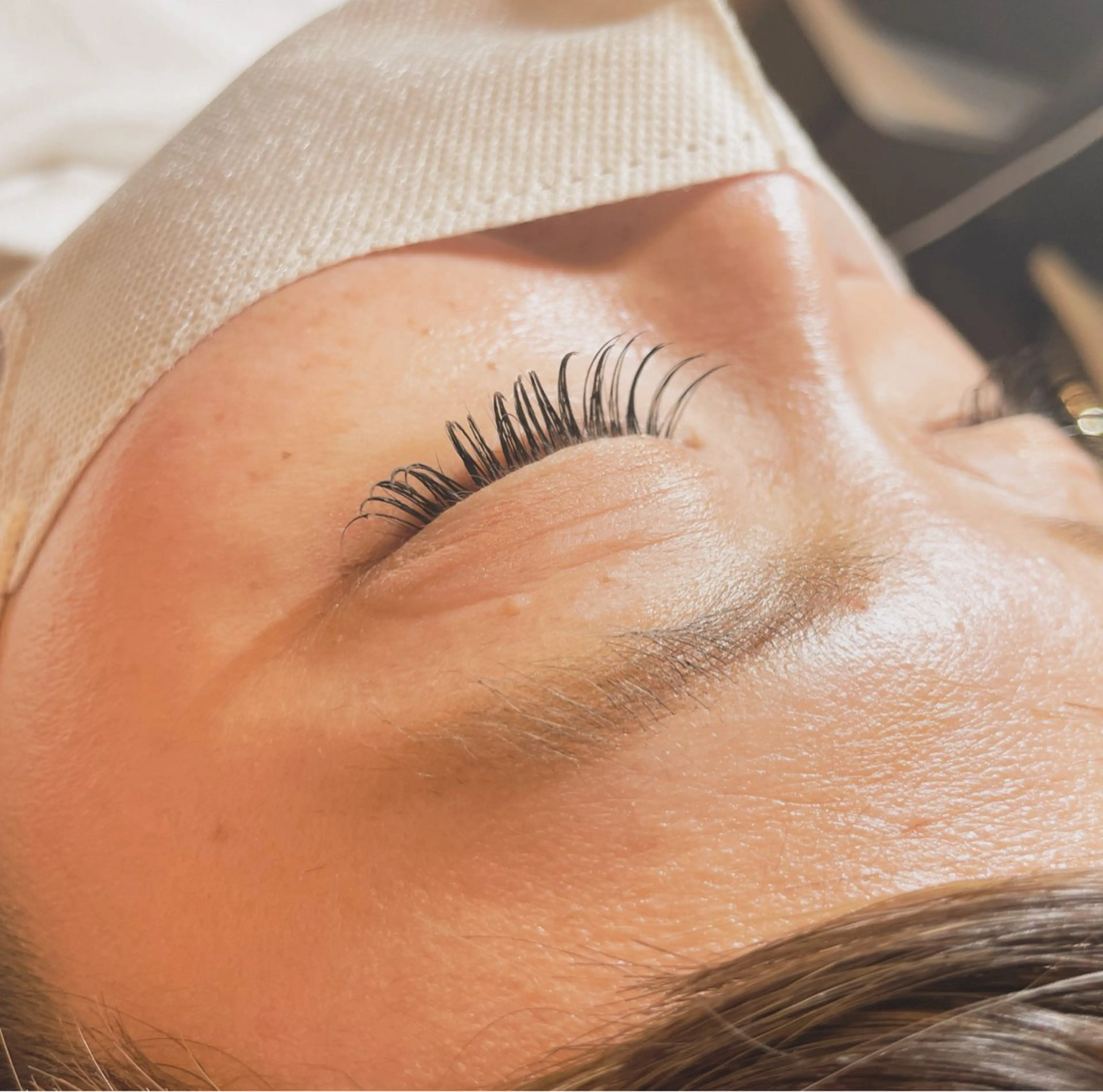 マツエク・マツパ フラットラッシュ クラージュ所属・COURAGE ゆうのマツエク・マツパデザイン