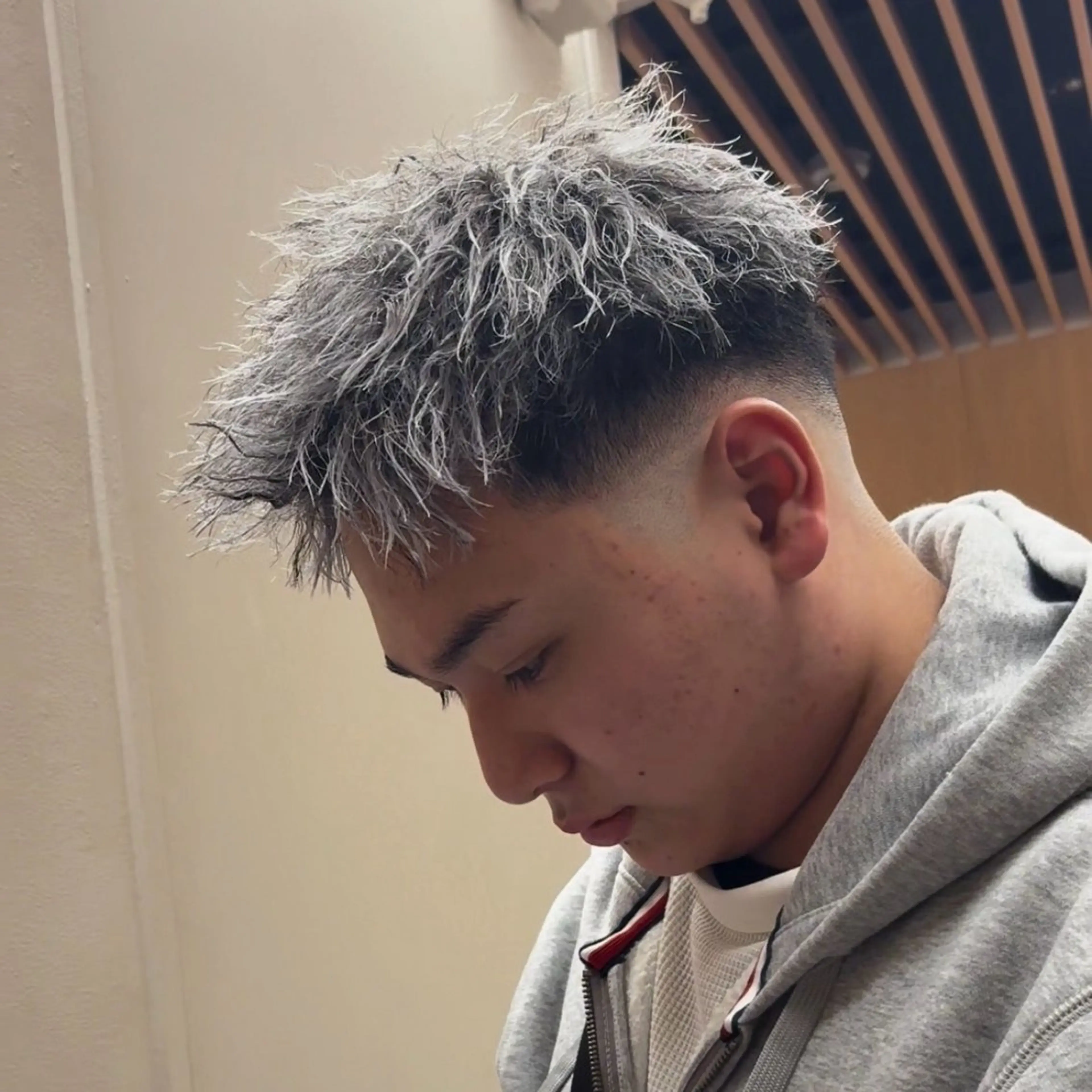 カラー パーマ メンズ 💋ホワイトメッシュ /パーマ/メンズ💋のヘアスタイル