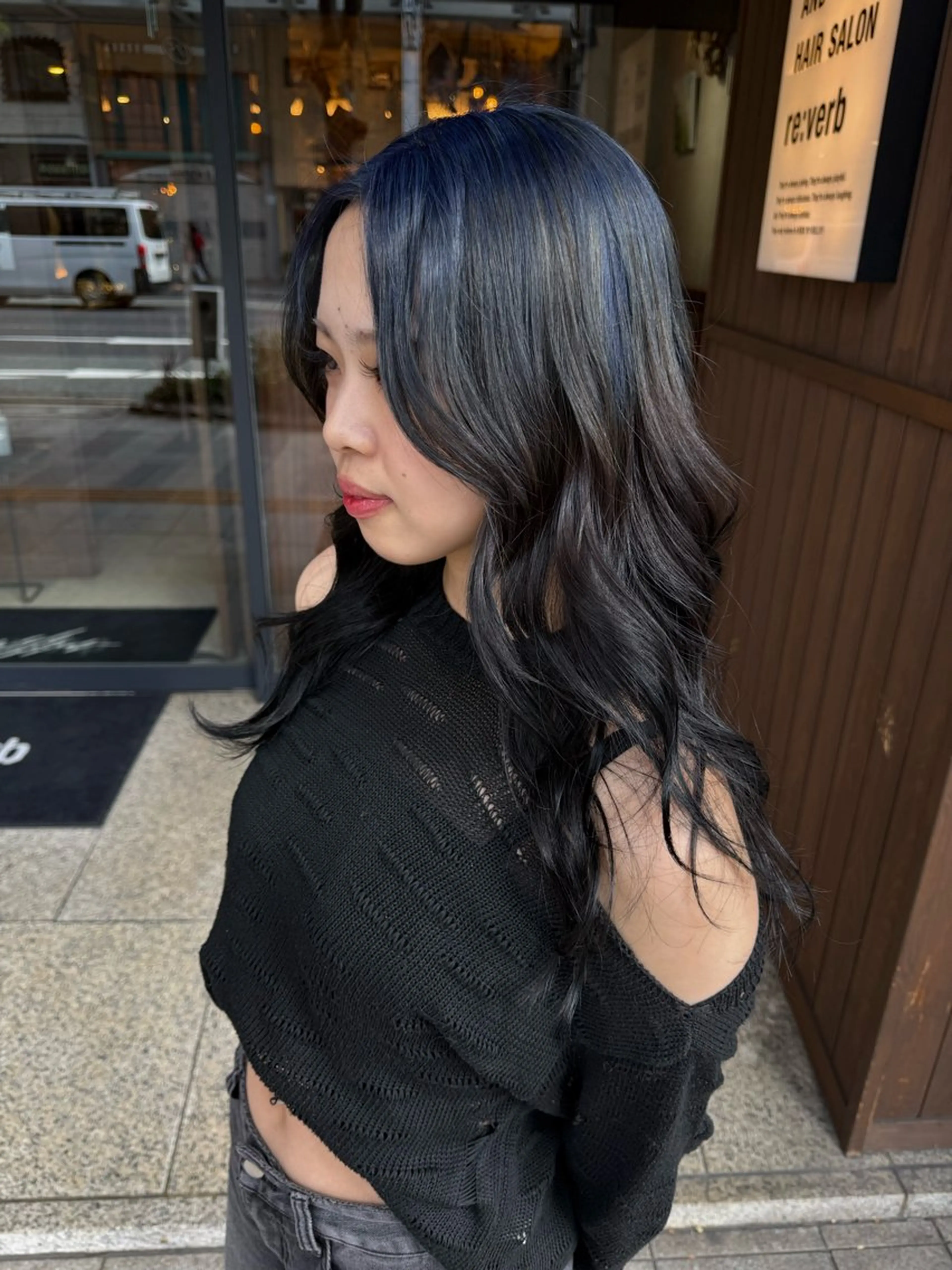 ロング カラー ブリーチ ヘアカラー ヒナ子🦋 ブリーチカラーのヘアスタイル