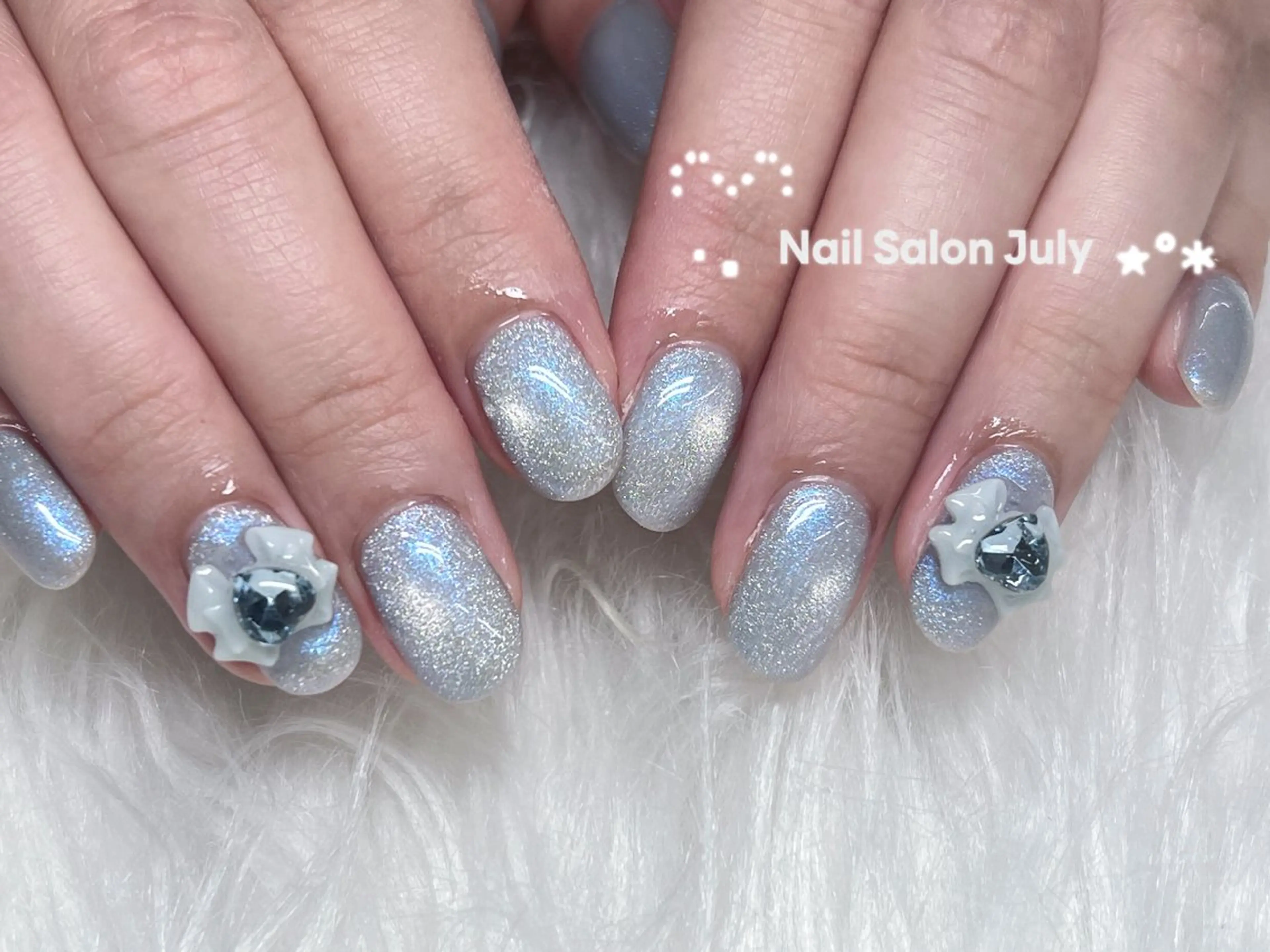 ネイル アートネイル オーロラネイル ジェルネイル ガーリー キラキラネイル ハンドネイル July モモのネイルデザイン