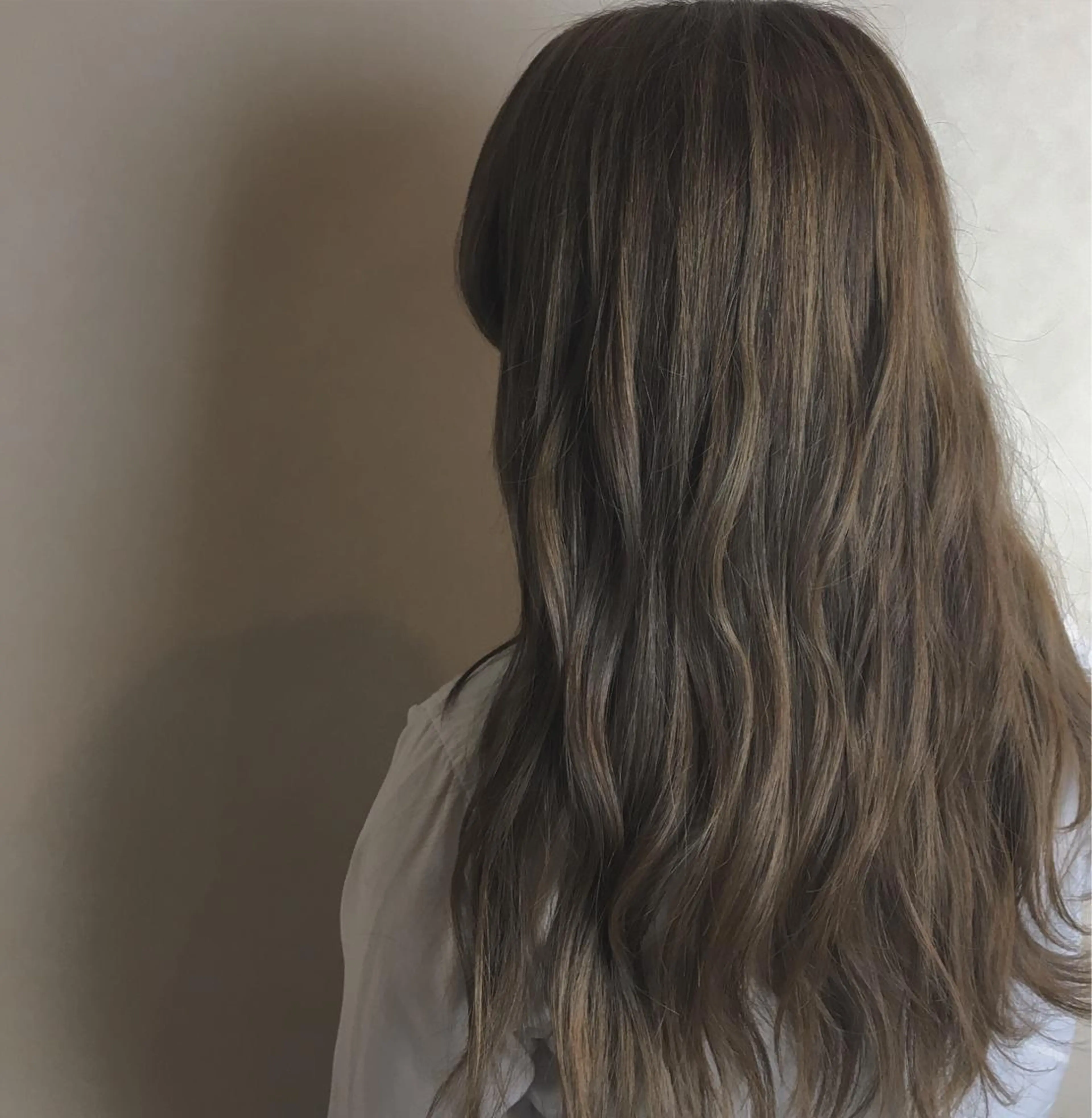 ロング ハイライト ヘアカラー Piece hair&esthe所属・永田 琴愛のヘアスタイル