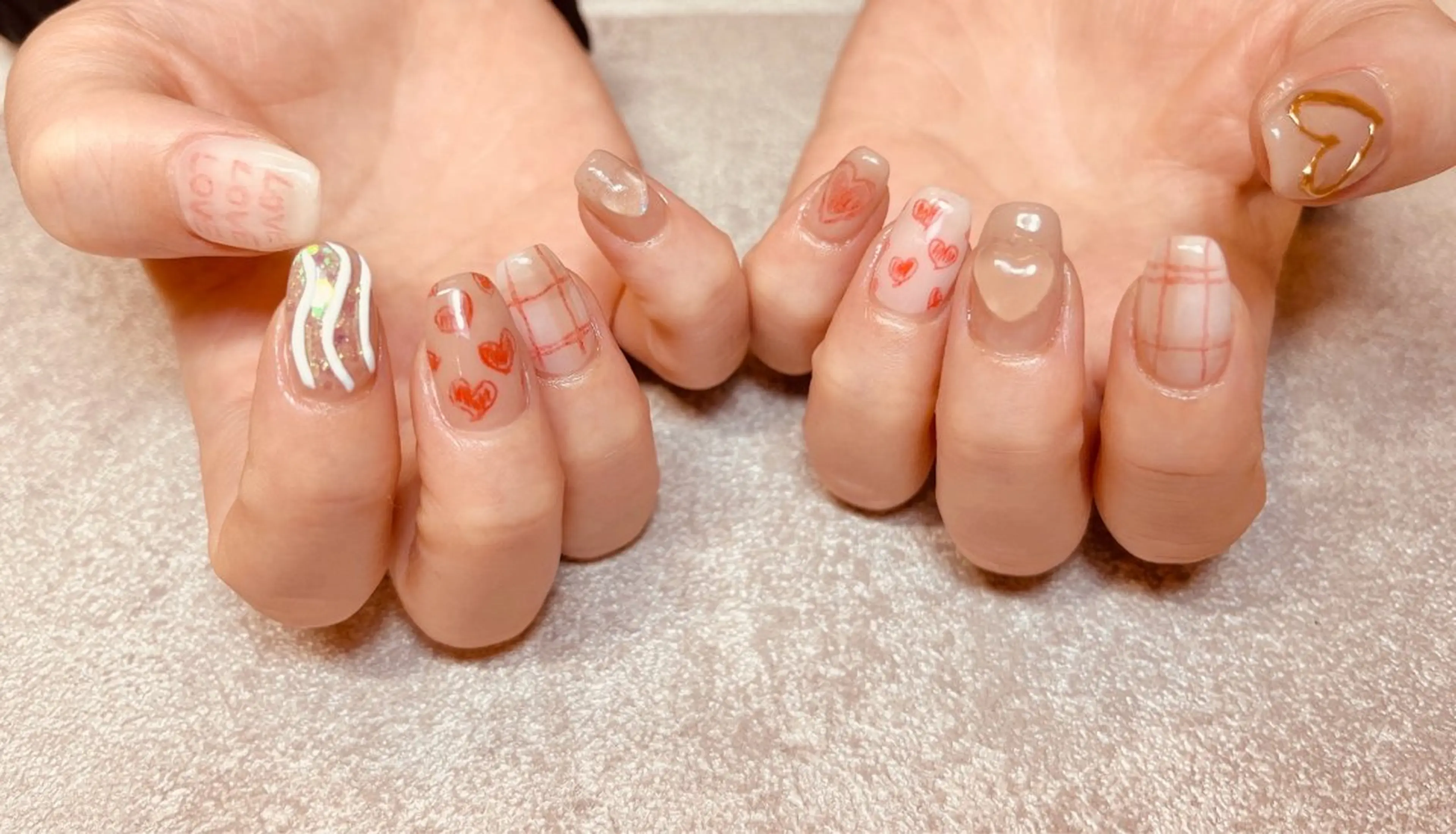 ネイル ハンドネイル LOVE NAIL 💕Sonoのネイルデザイン