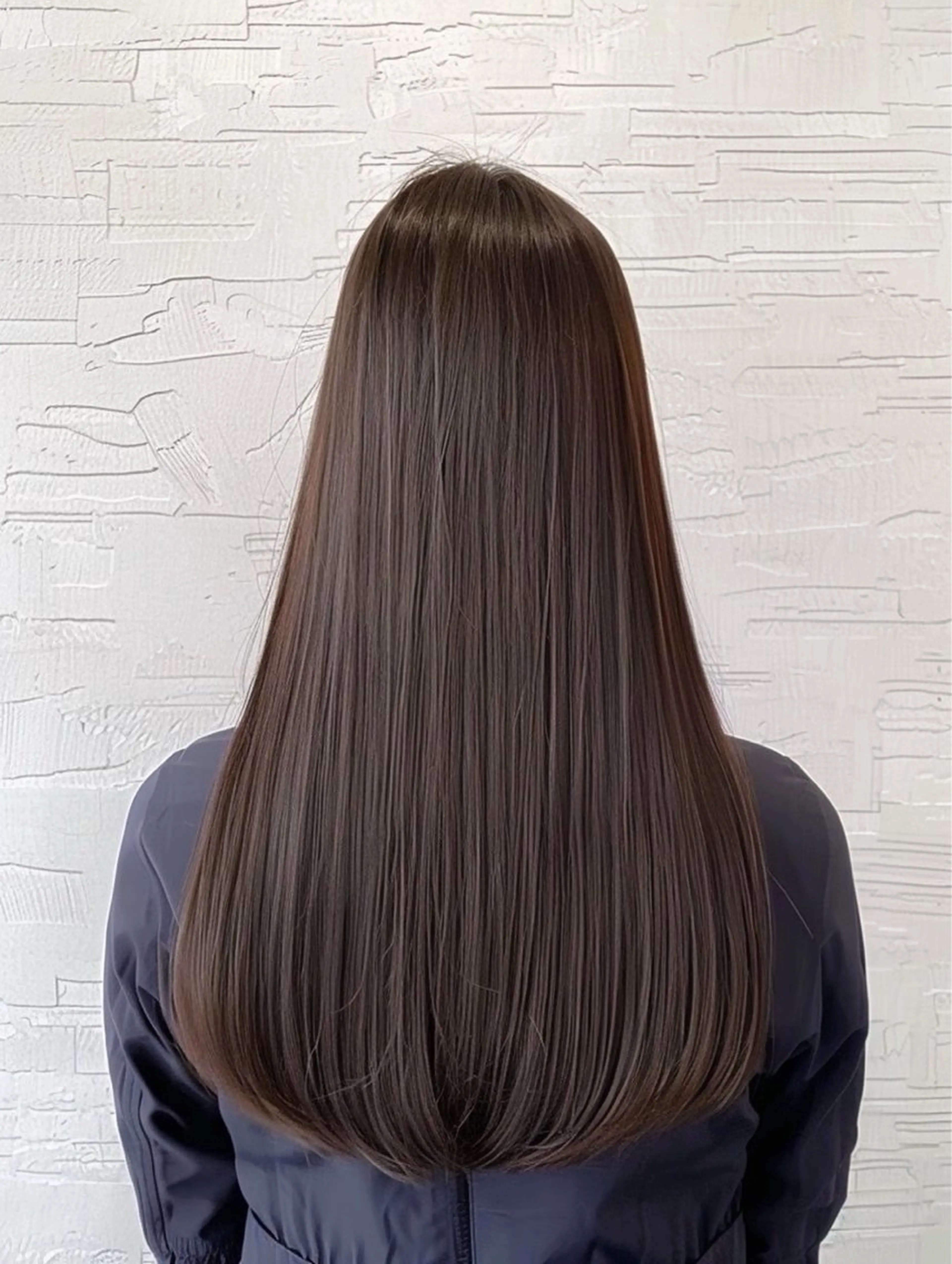 ロング カラー modek's tokyo所属・顔周りレイヤー ☺︎shunのヘアスタイル