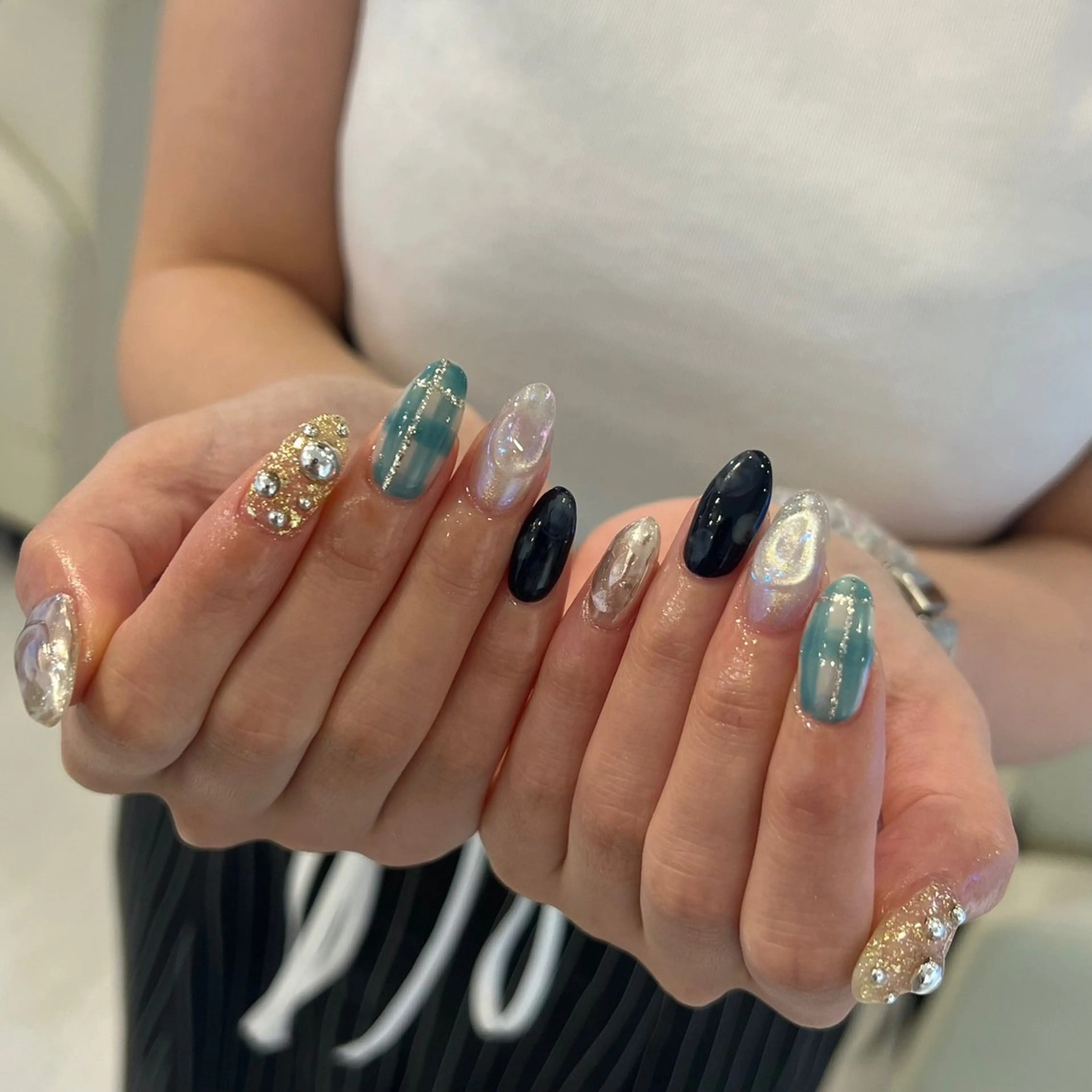 ネイル ハンドネイル Maya nailsTOKYOのネイルデザイン