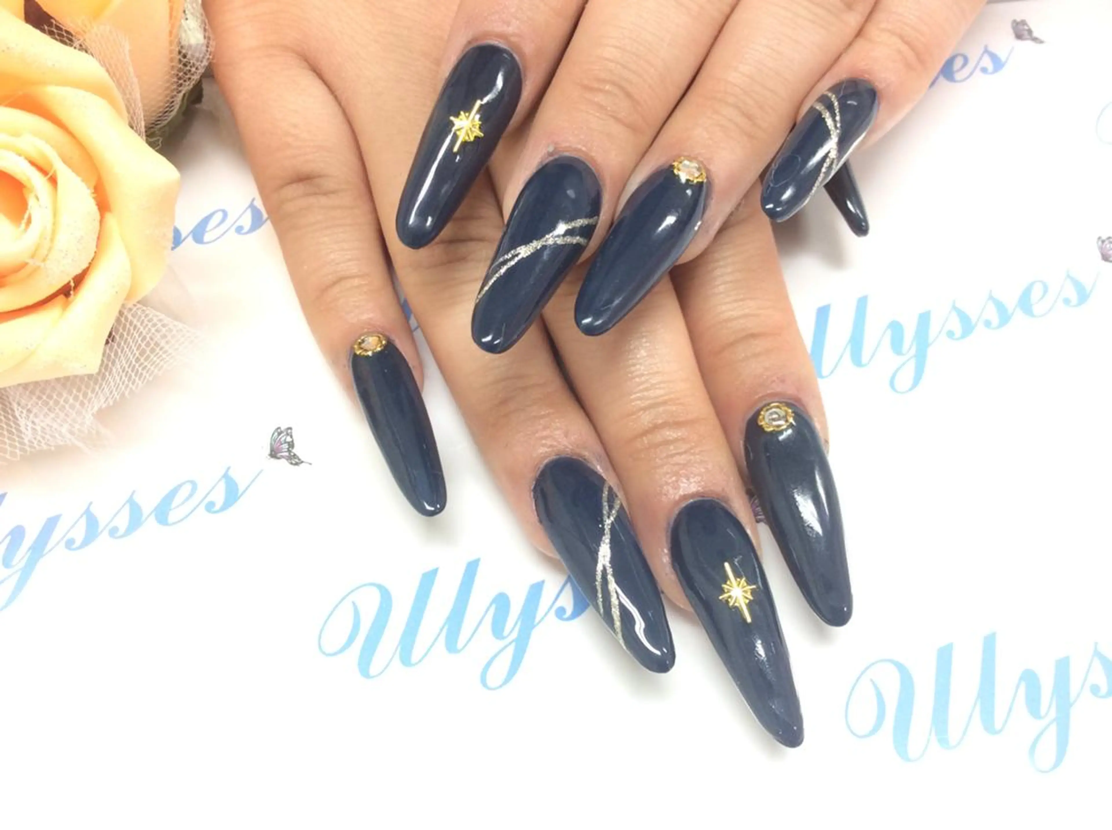 ネイル ユリシスネイル 担当近藤のネイルデザイン