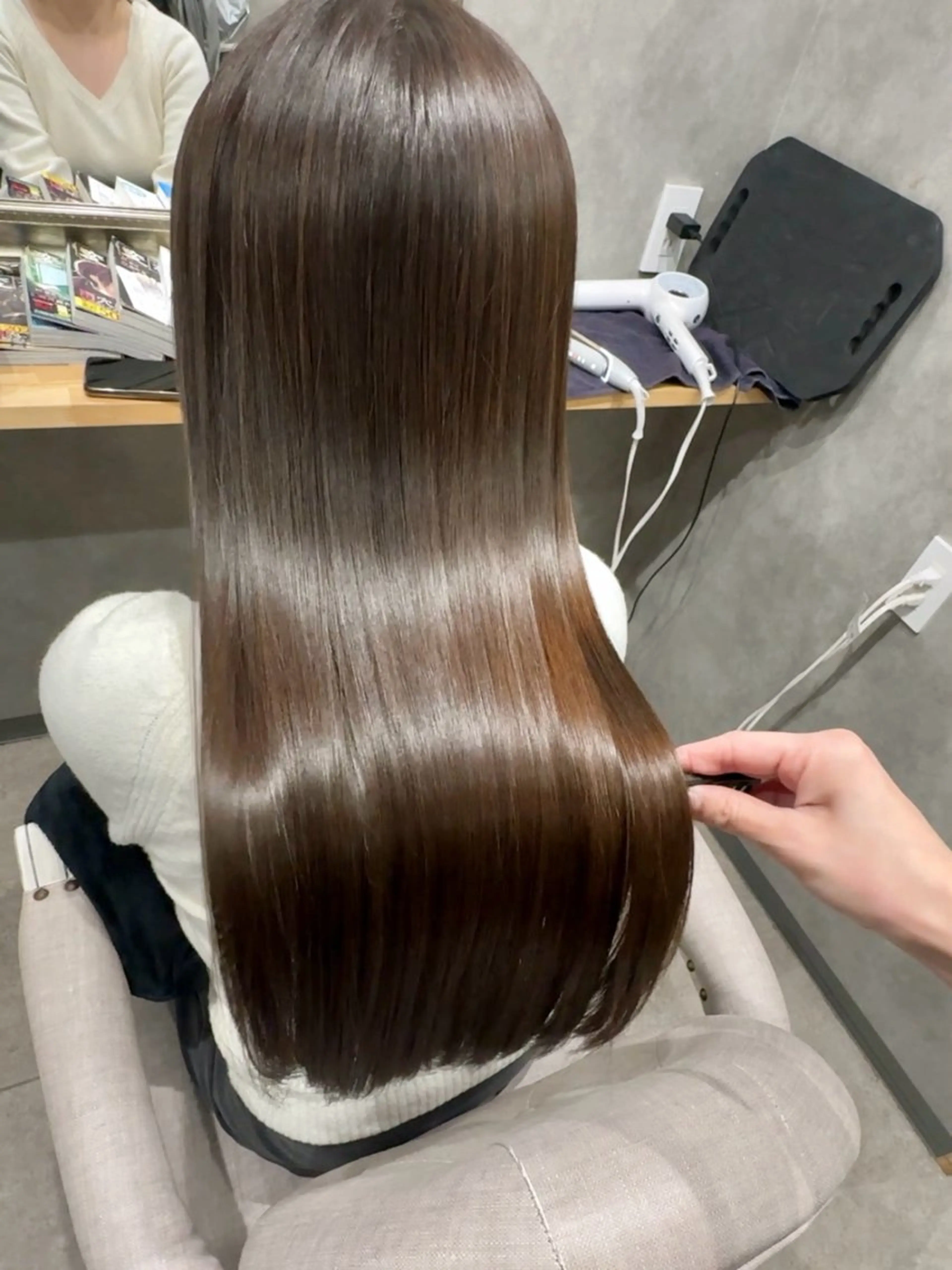 ★圧倒的艶髪へ★最高品質髪質改善トリートメント（ブロー代込み）の写真