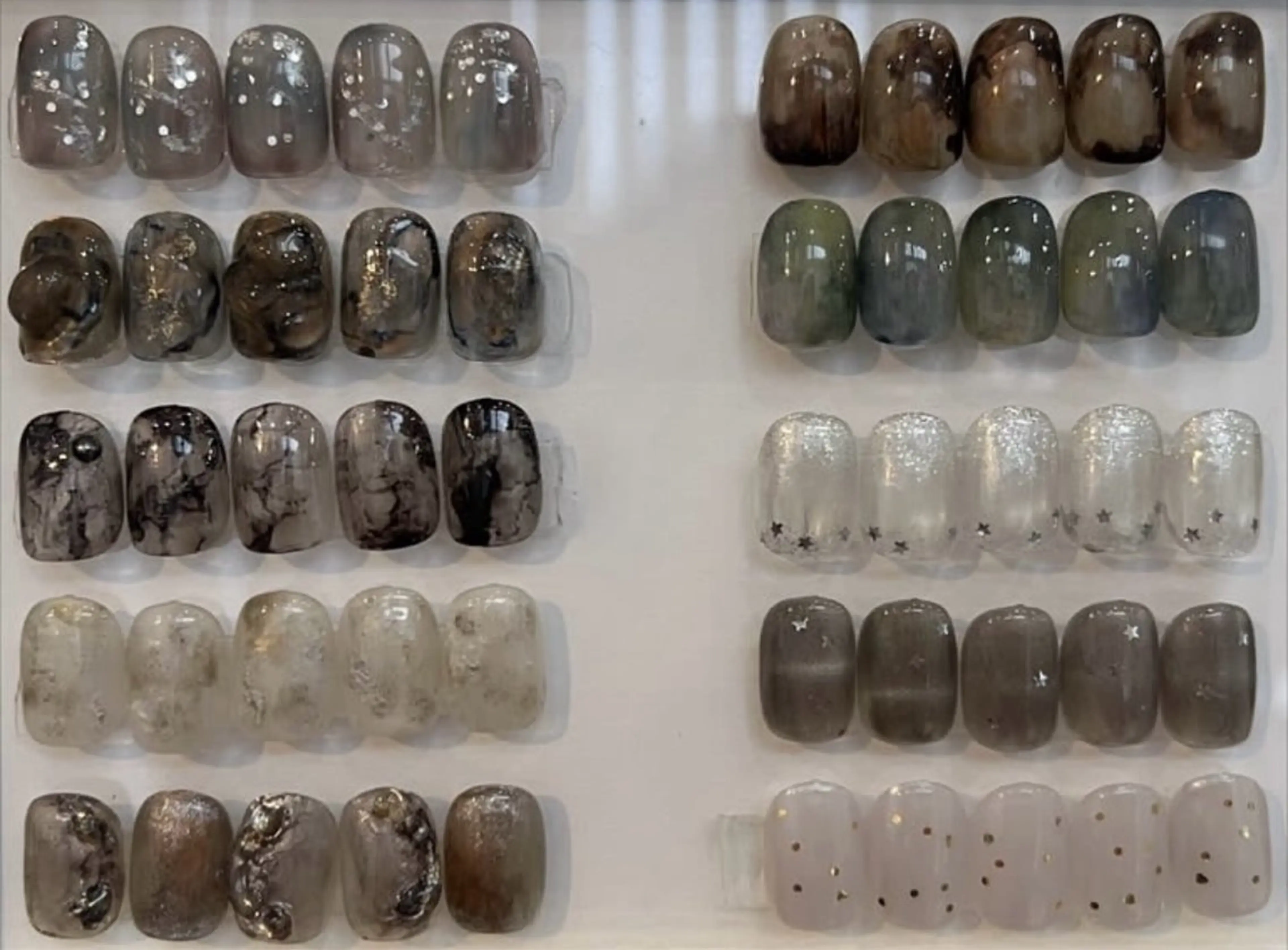 ネイル Yarm As Etelのネイルデザイン