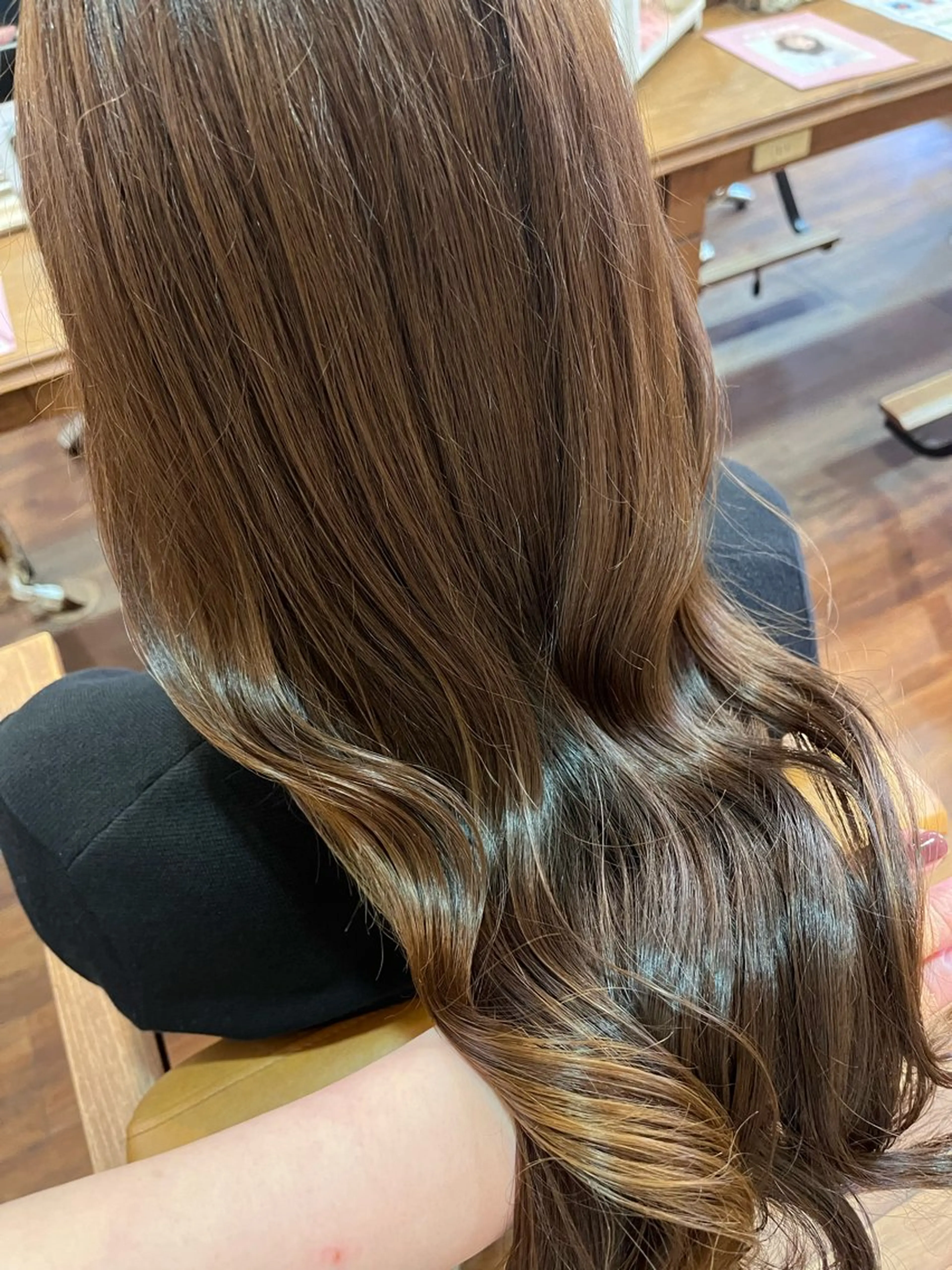 ロング カラー Ayumi/艶カラー /レイヤー/ネイルのネイルデザイン