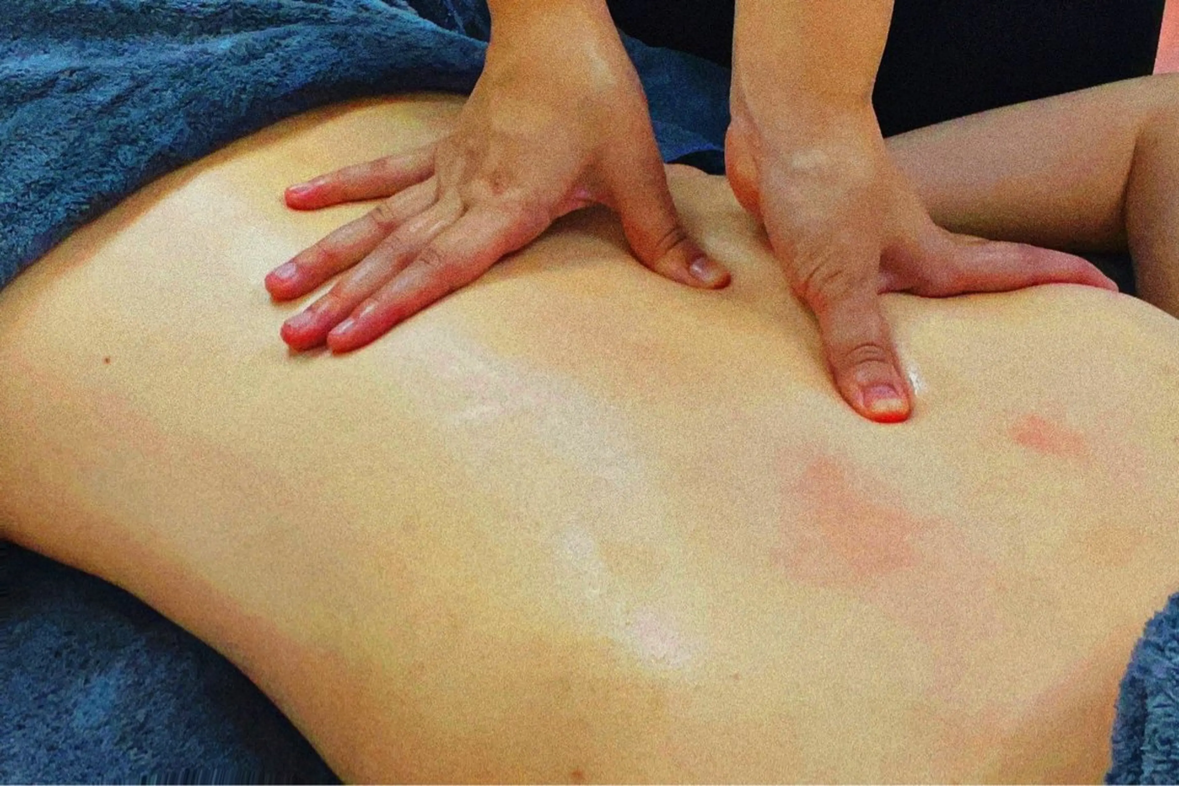 リラク トータルビューティーサロンATENE所属・徳比嘉 朝子のヘアスタイル