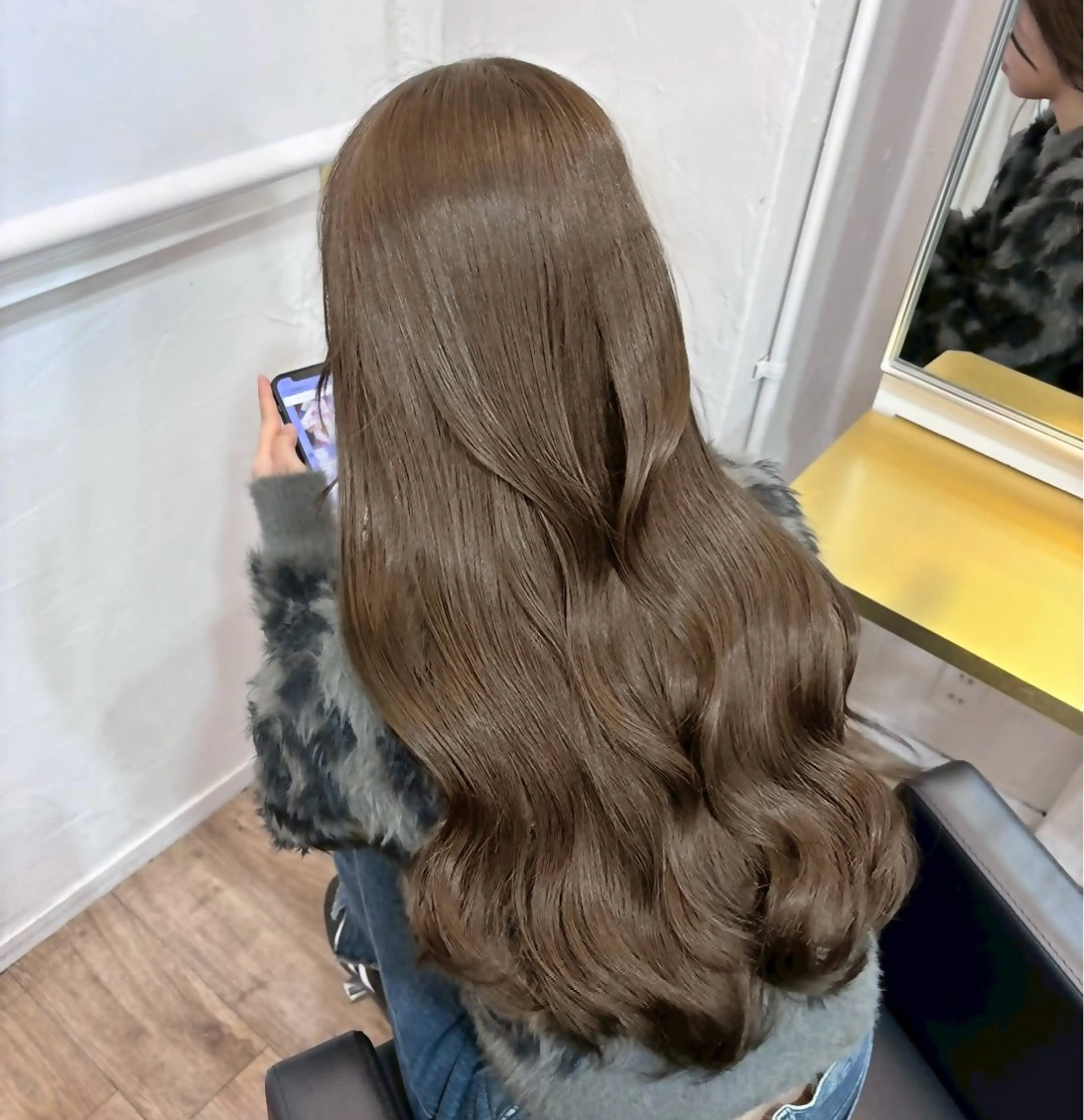 ロング カラー 透明感カラー トリートメント カット ヘアカラー トリートメント 透明感カラー特化/ ベージュ/梅田/英輝のヘアスタイル