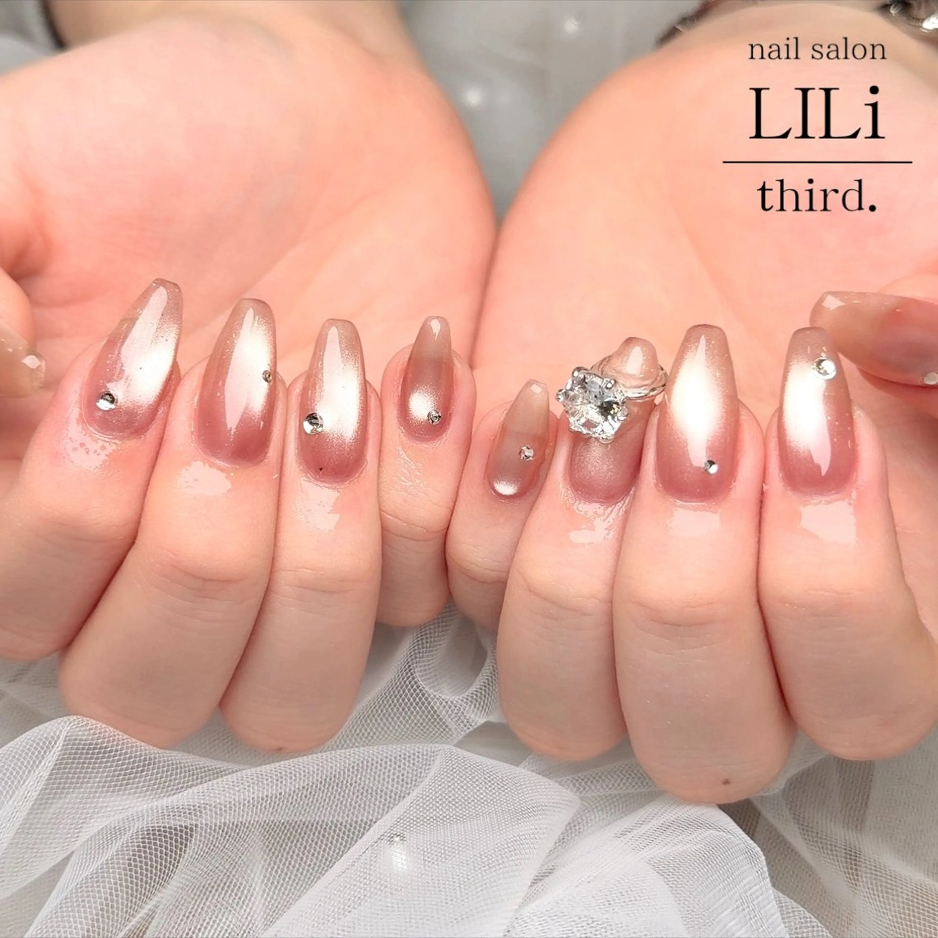 ネイル マグネットネイル 持ち込み ハンドネイル nail salon LILi third．所属・Mami ;)のネイルデザイン