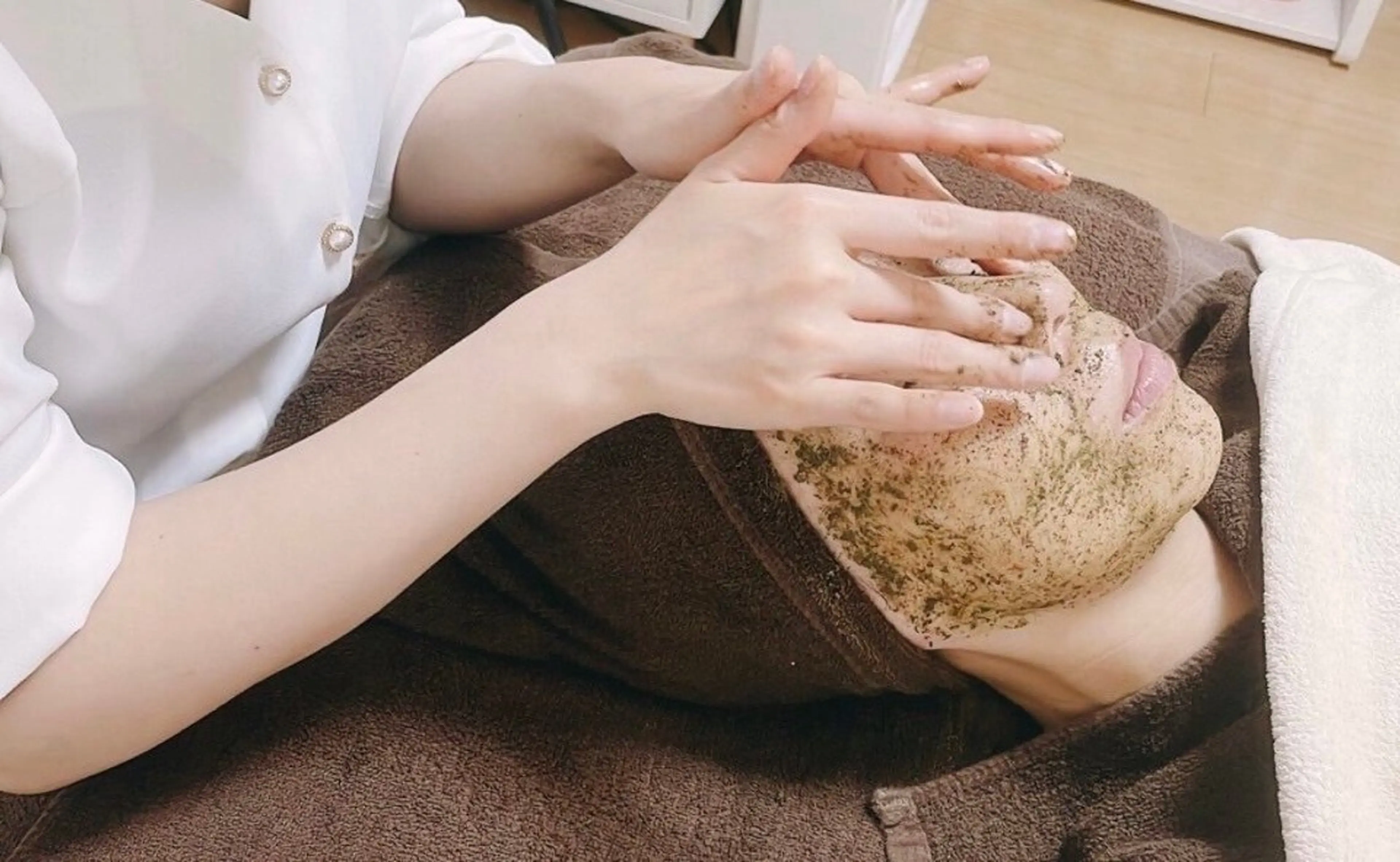 🌿ハーブピーリング➕デコルテリンパ流し🌿の写真