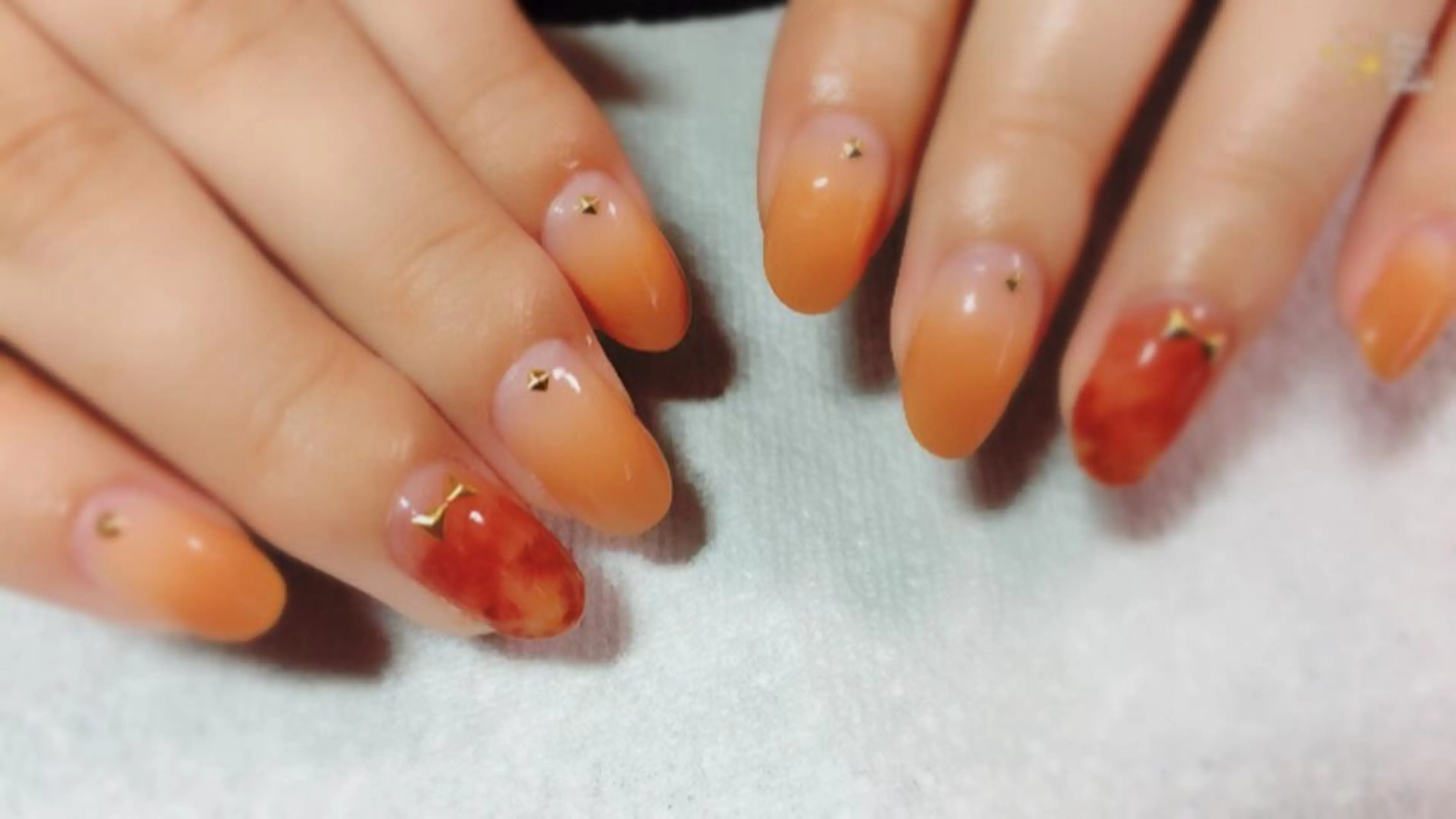 ネイル Aim* 深爪・自爪育成専門店のネイルデザイン