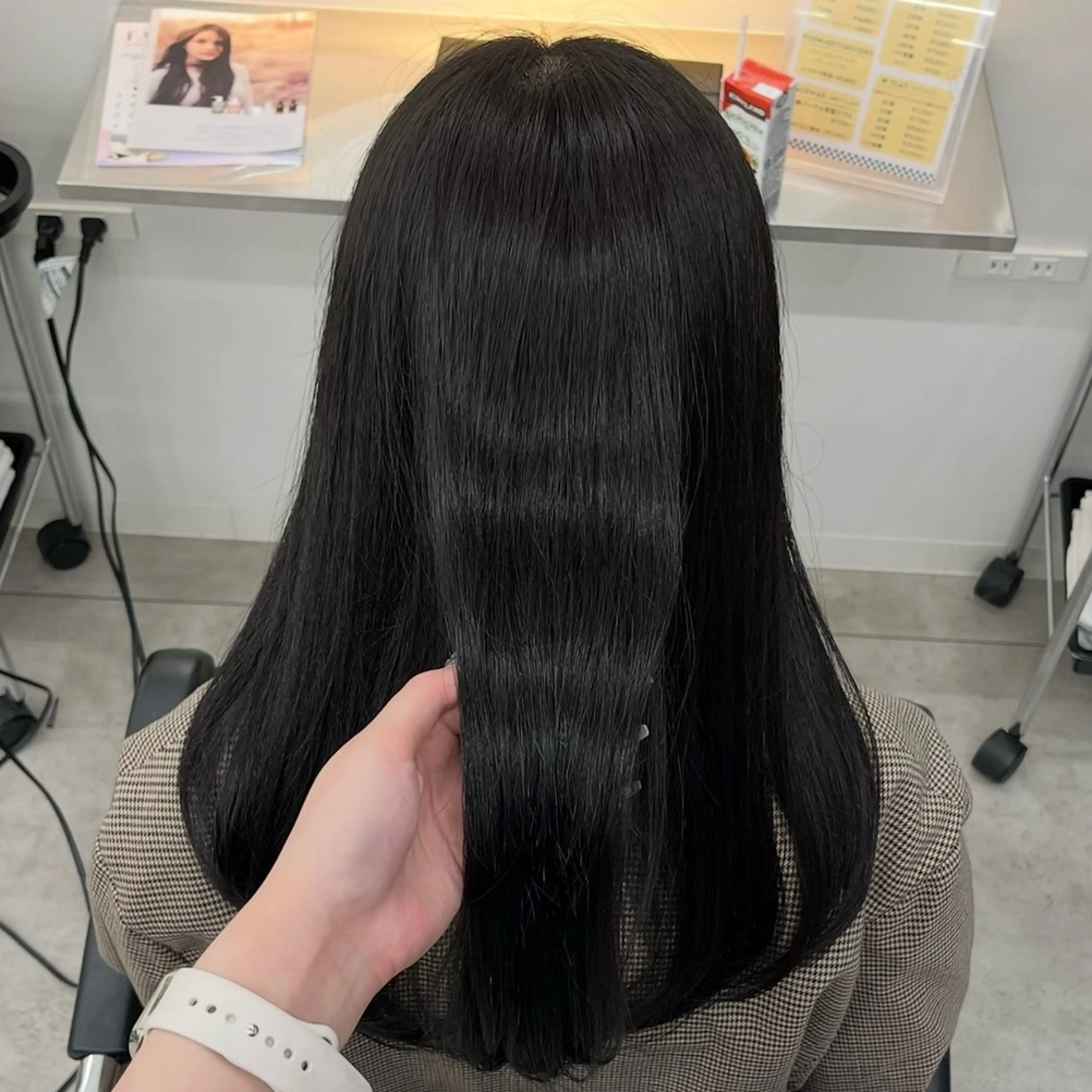 セミロング トリートメント カット ヘアカラー トリートメント ☘️透明感特化カラー /レイヤーmaya☘のヘアスタイル
