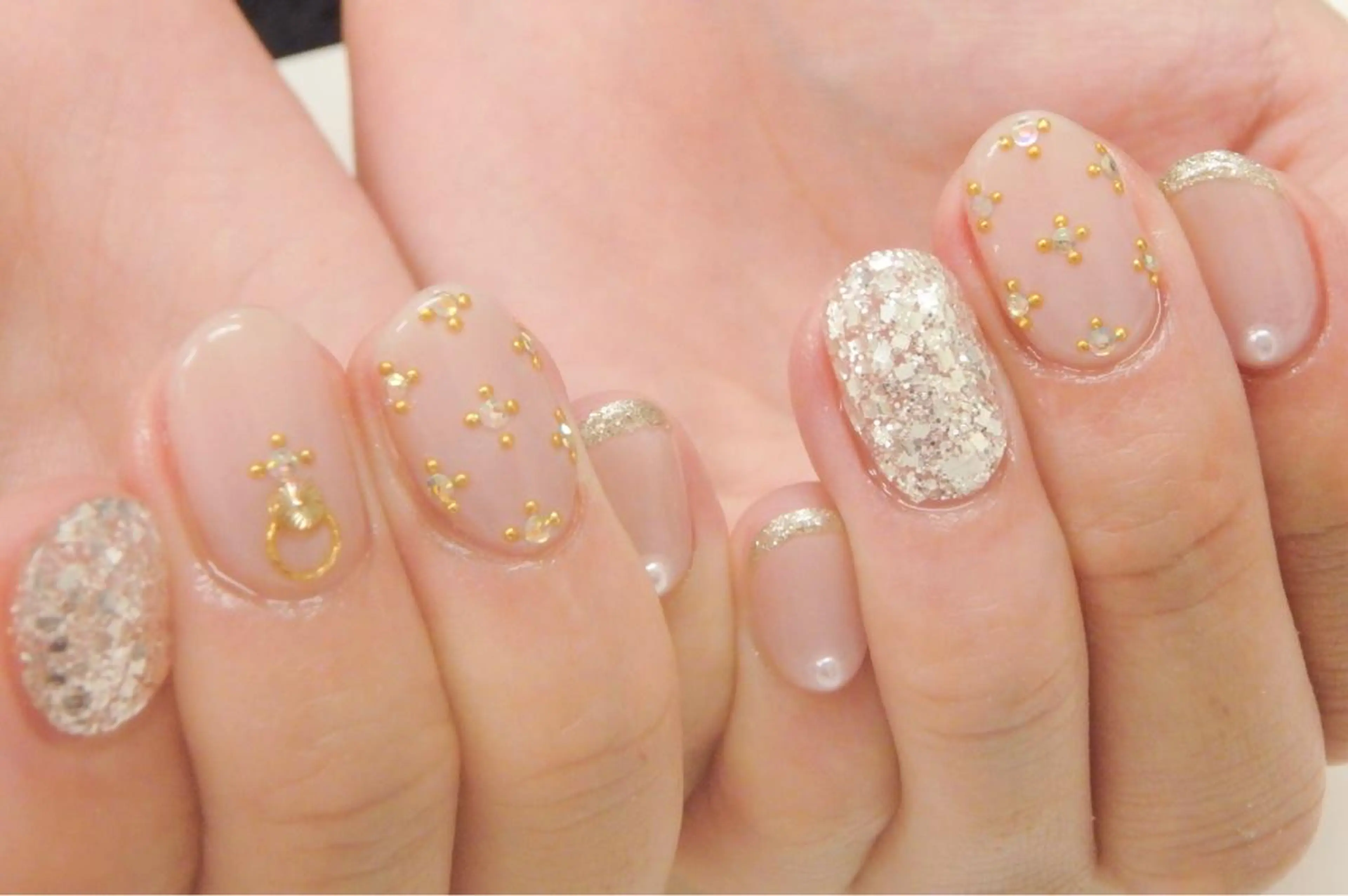 ネイル ハンドネイル Hisaka Mikiのネイルデザイン