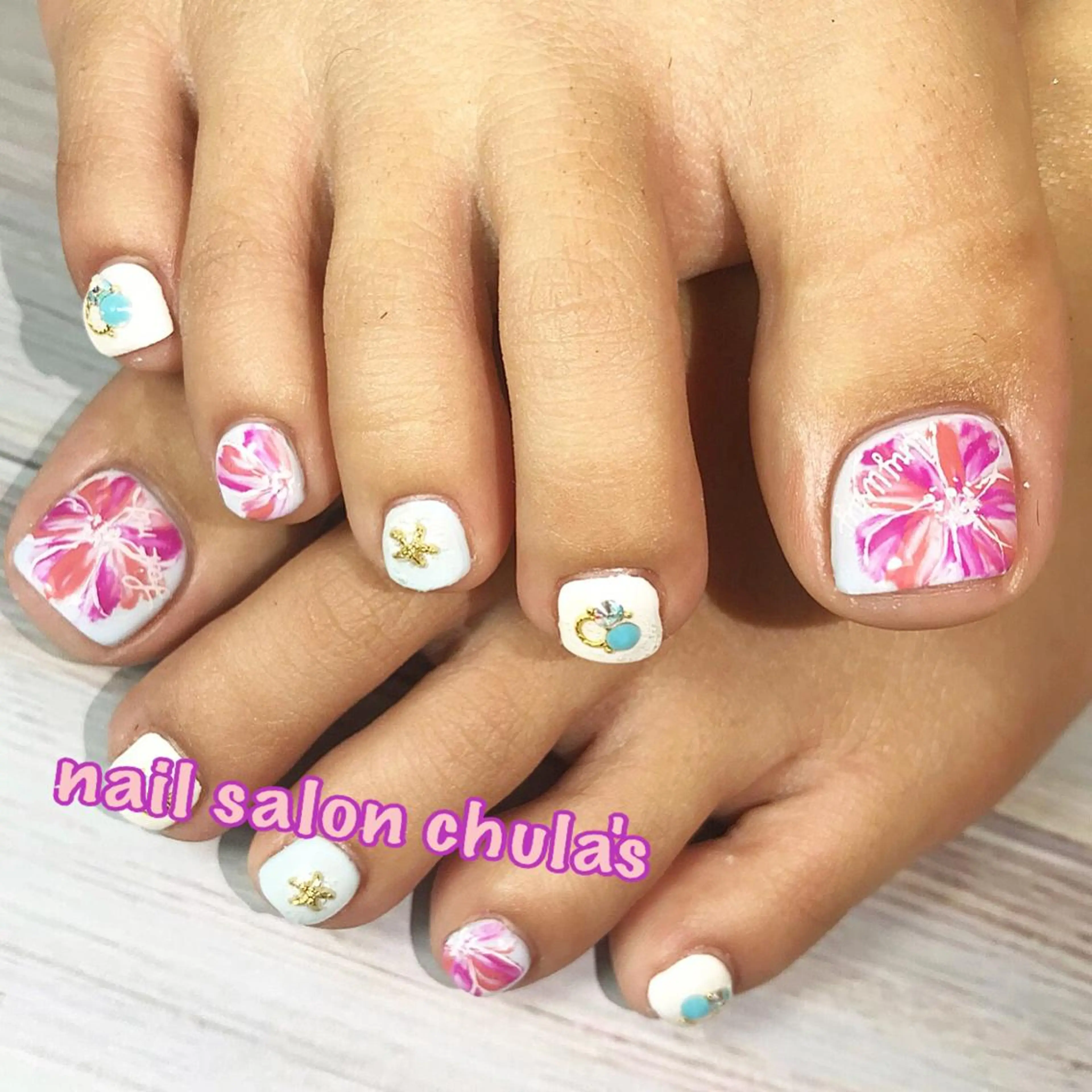 ネイル nail salon  chula's所属・☆ayaka ☆のネイルデザイン