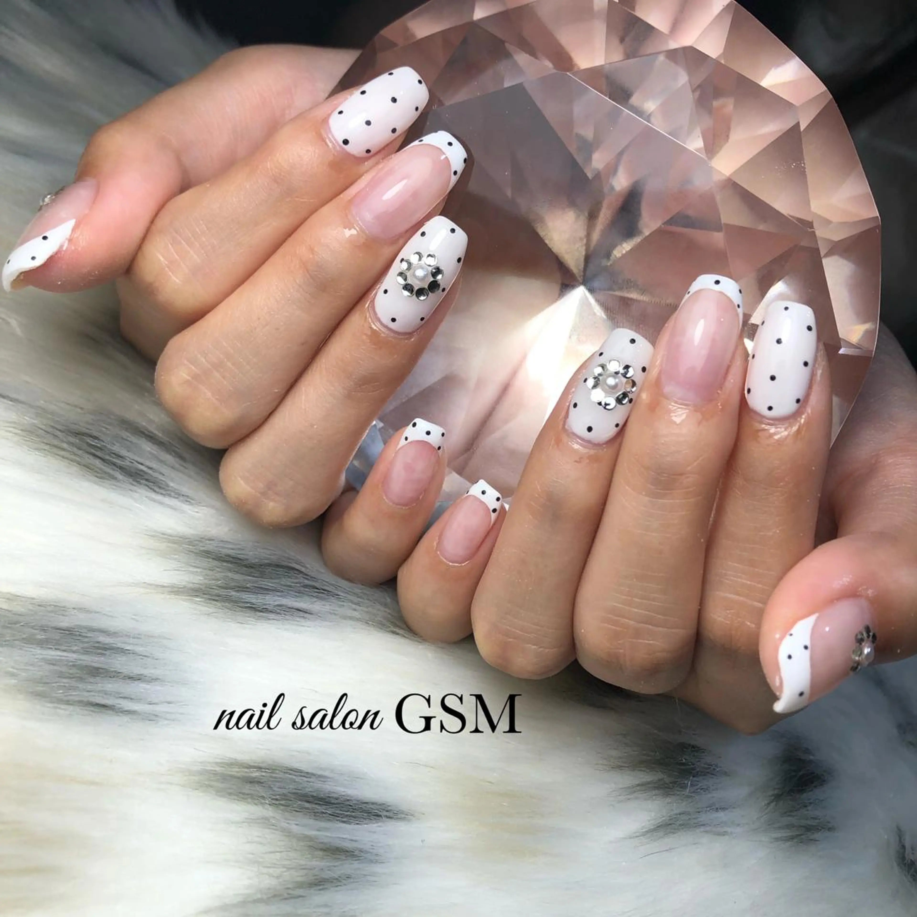 ネイル ドット nail salon GSMのネイルデザイン