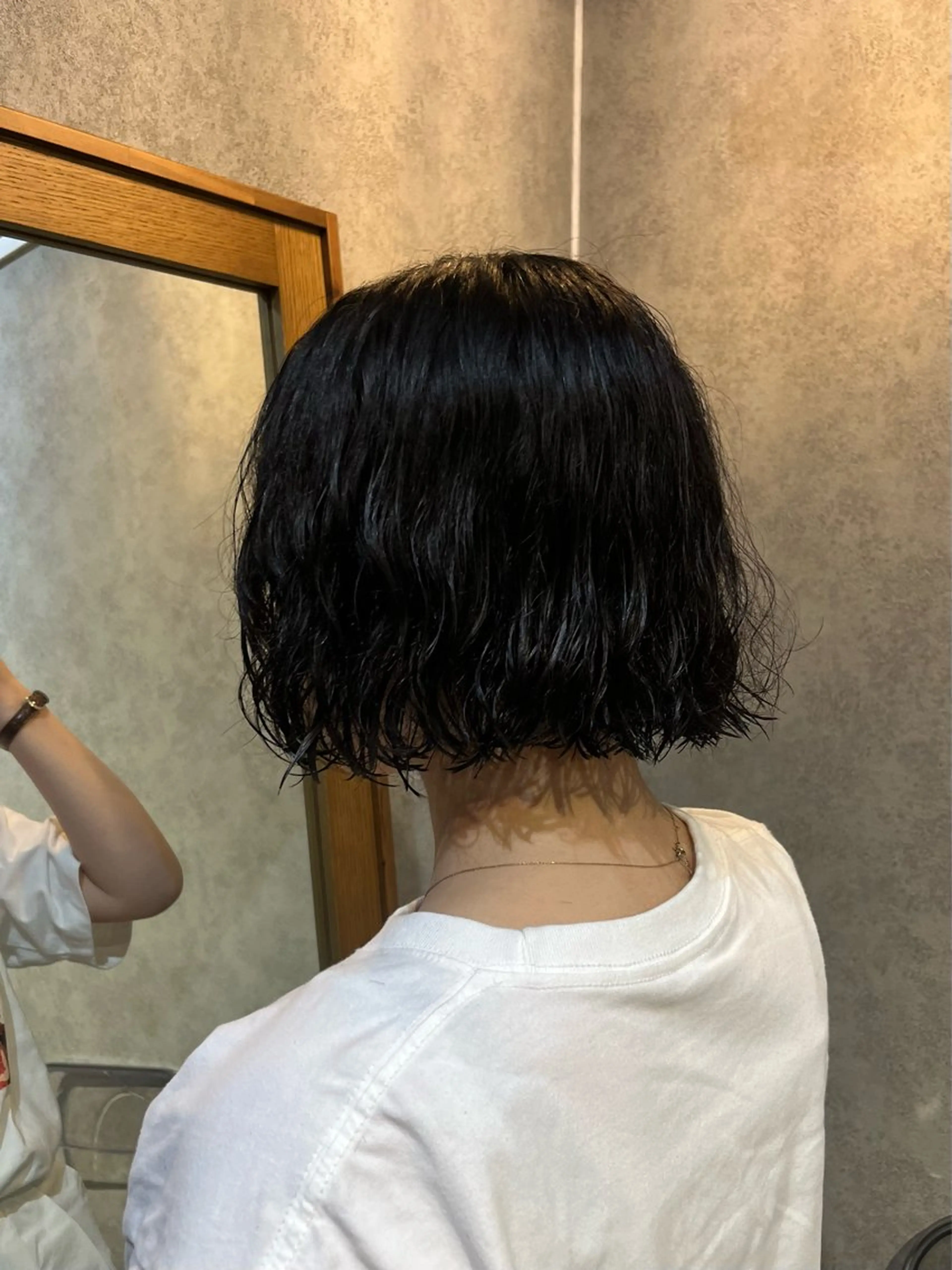 ショート パーマ カット パーマ トリートメント ボブ/プツッとボブ/ 暖色カラー/モエのヘアスタイル