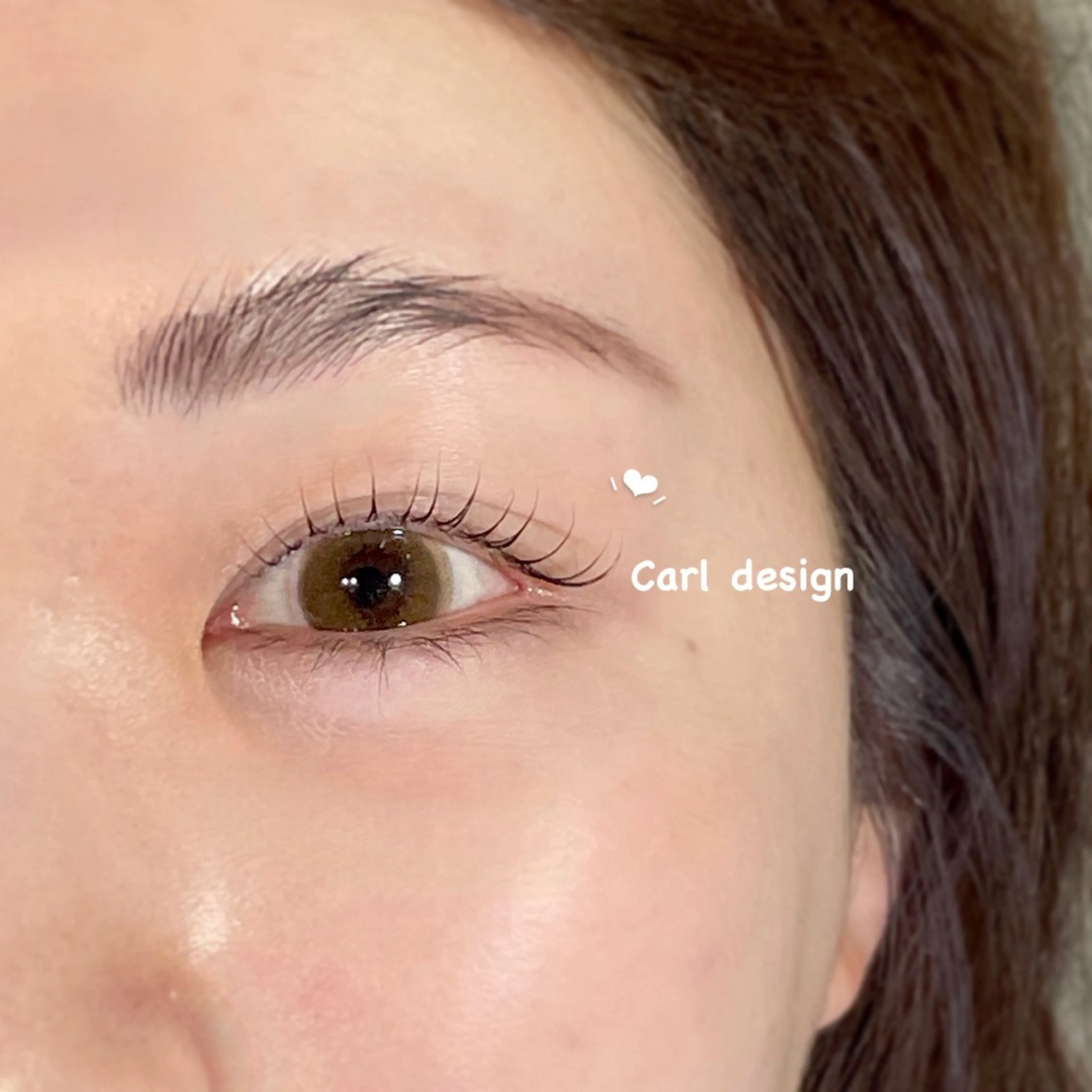 マツエク・マツパ alu所属・マキノ キョウカのヘアスタイル