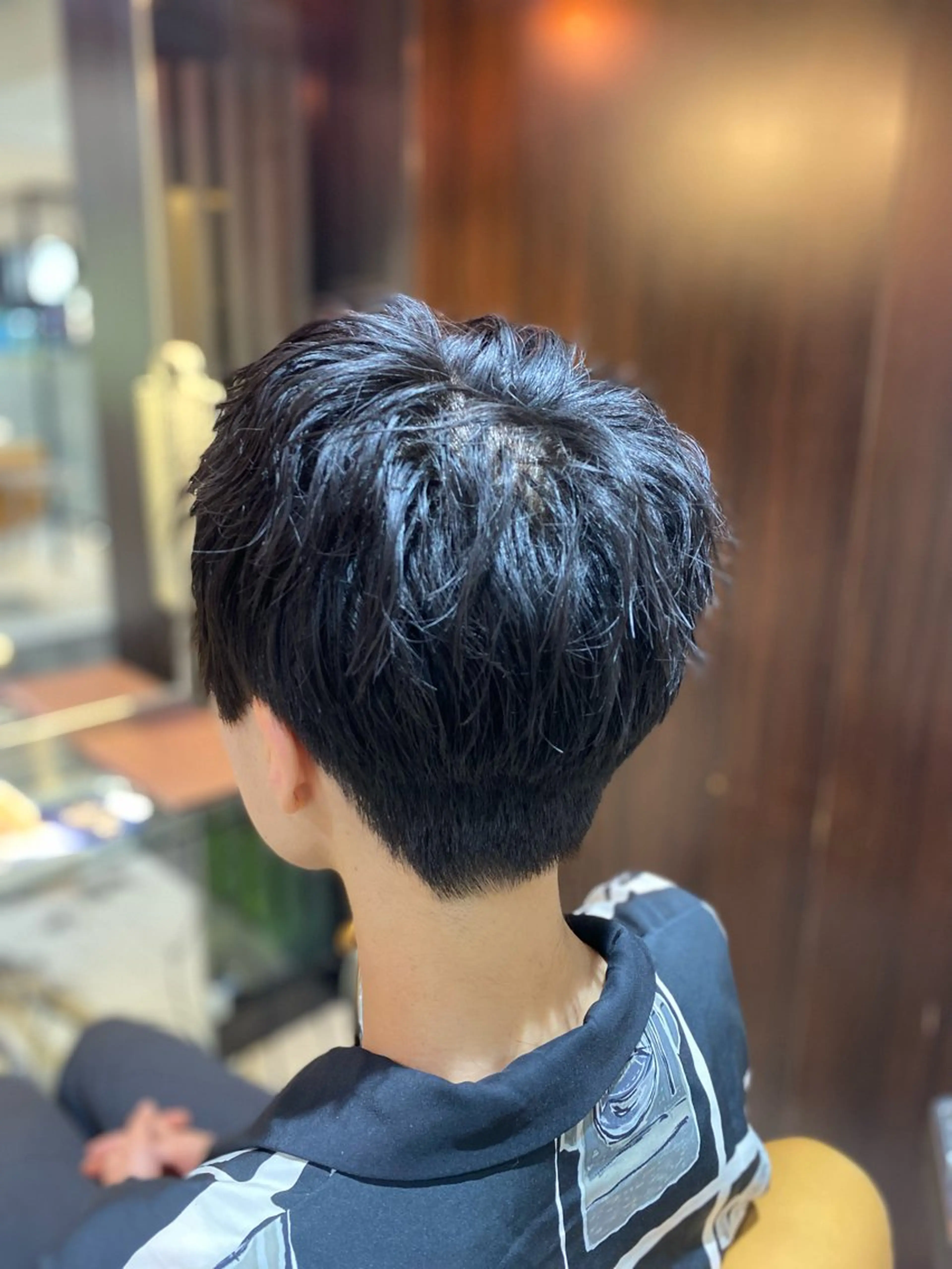 ショート マッシュウルフ ボブ Hirotoのヘアスタイル