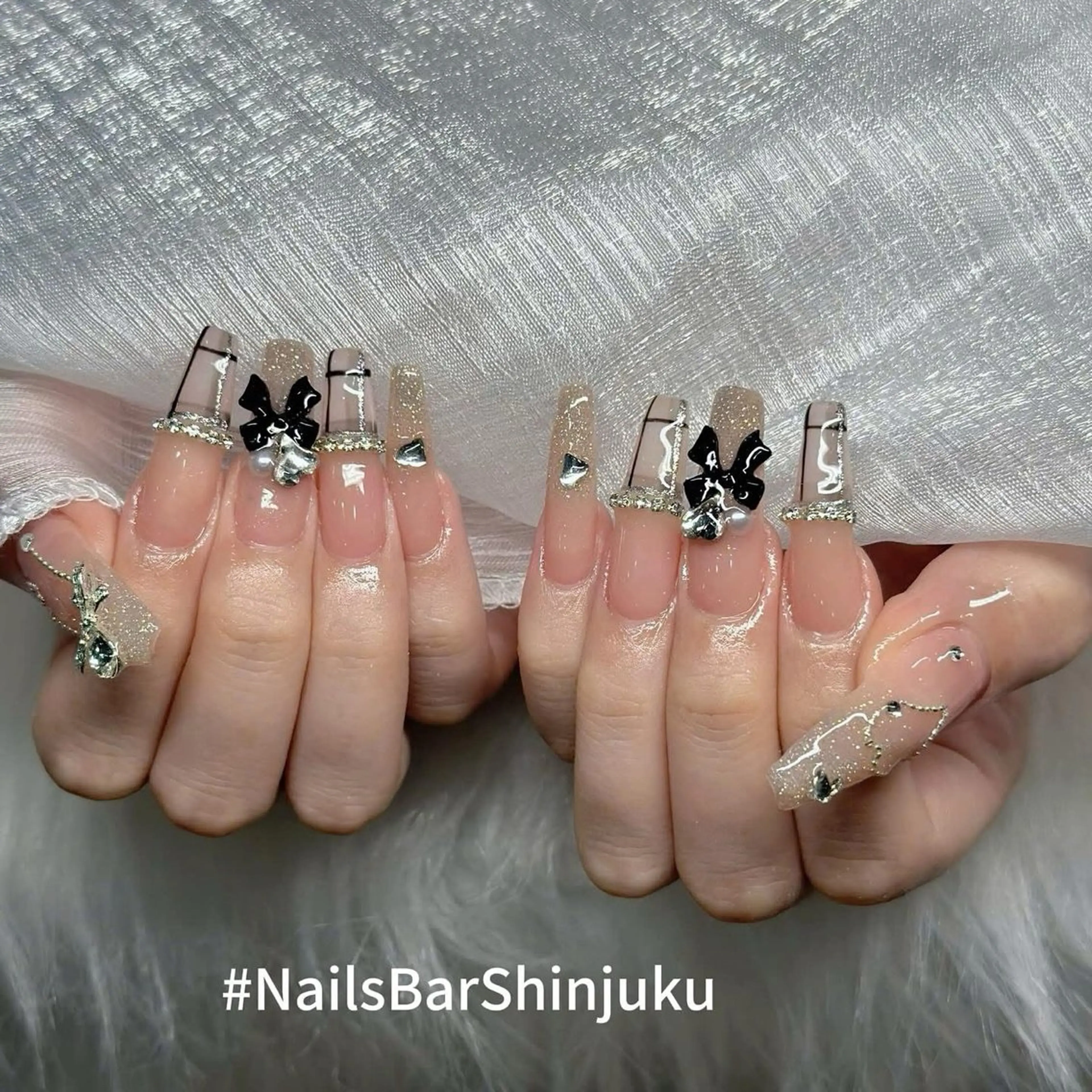 ネイル アートネイル 長さ出し フレンチネイル ジェルネイル グラデーション ハンドネイル Rin Rinのネイルデザイン