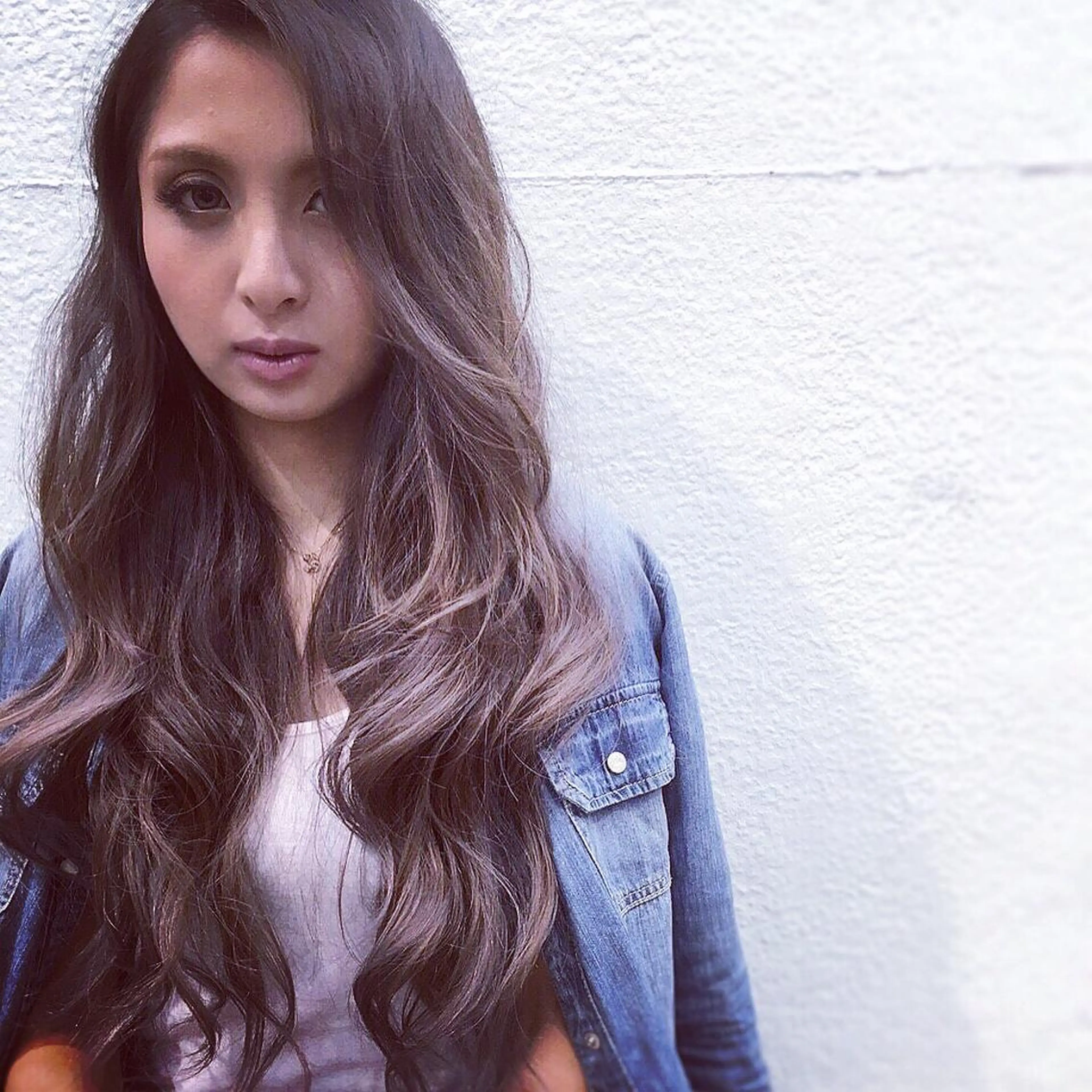 ロング カラー アッシュ グラデーションカラー ラベンダーカラー ラベンダーアッシュ 松本 明日可のヘアスタイル