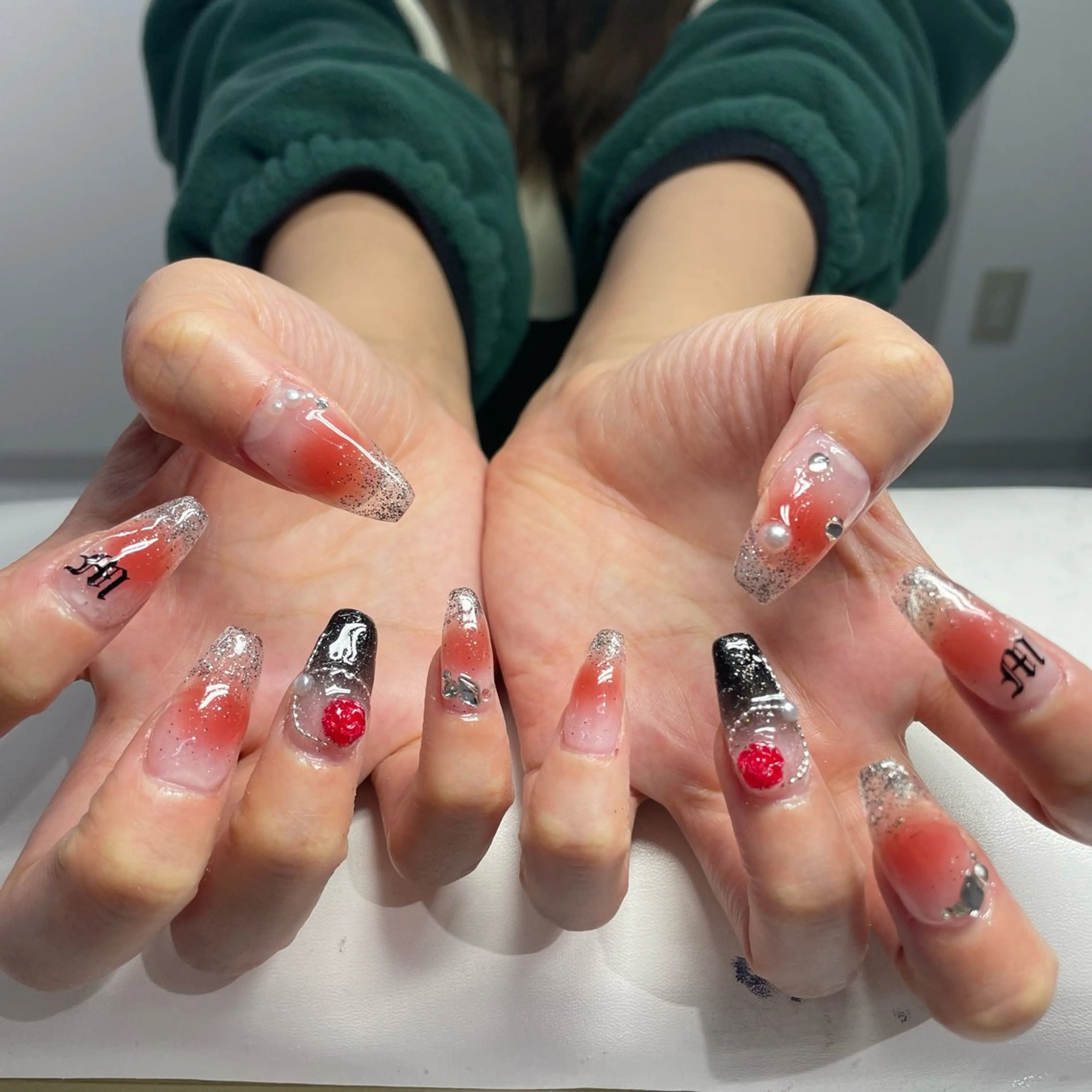 ネイル ハンドネイル WOLTOKYO池袋 ★chiakiのネイルデザイン