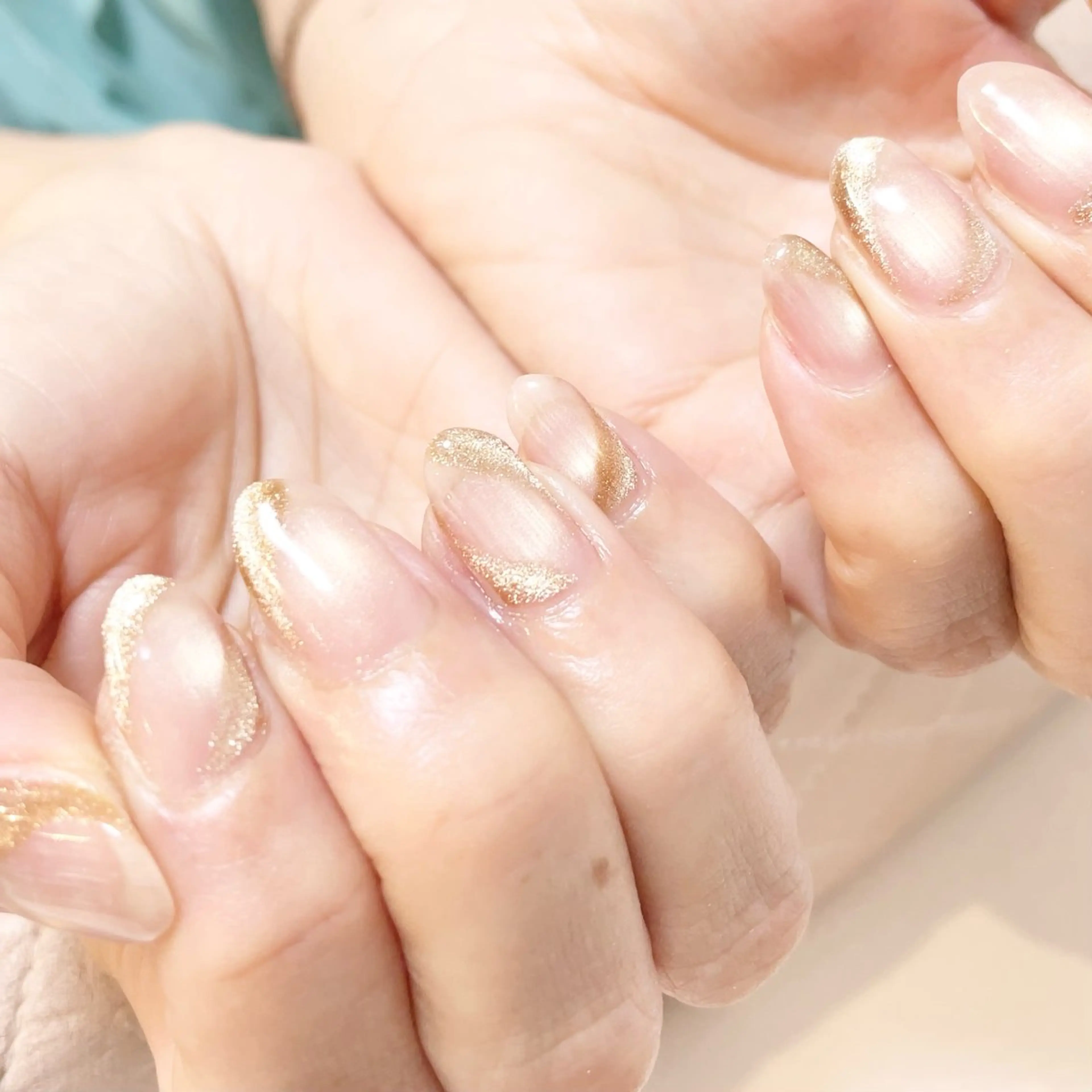 ネイル manis .のネイルデザイン