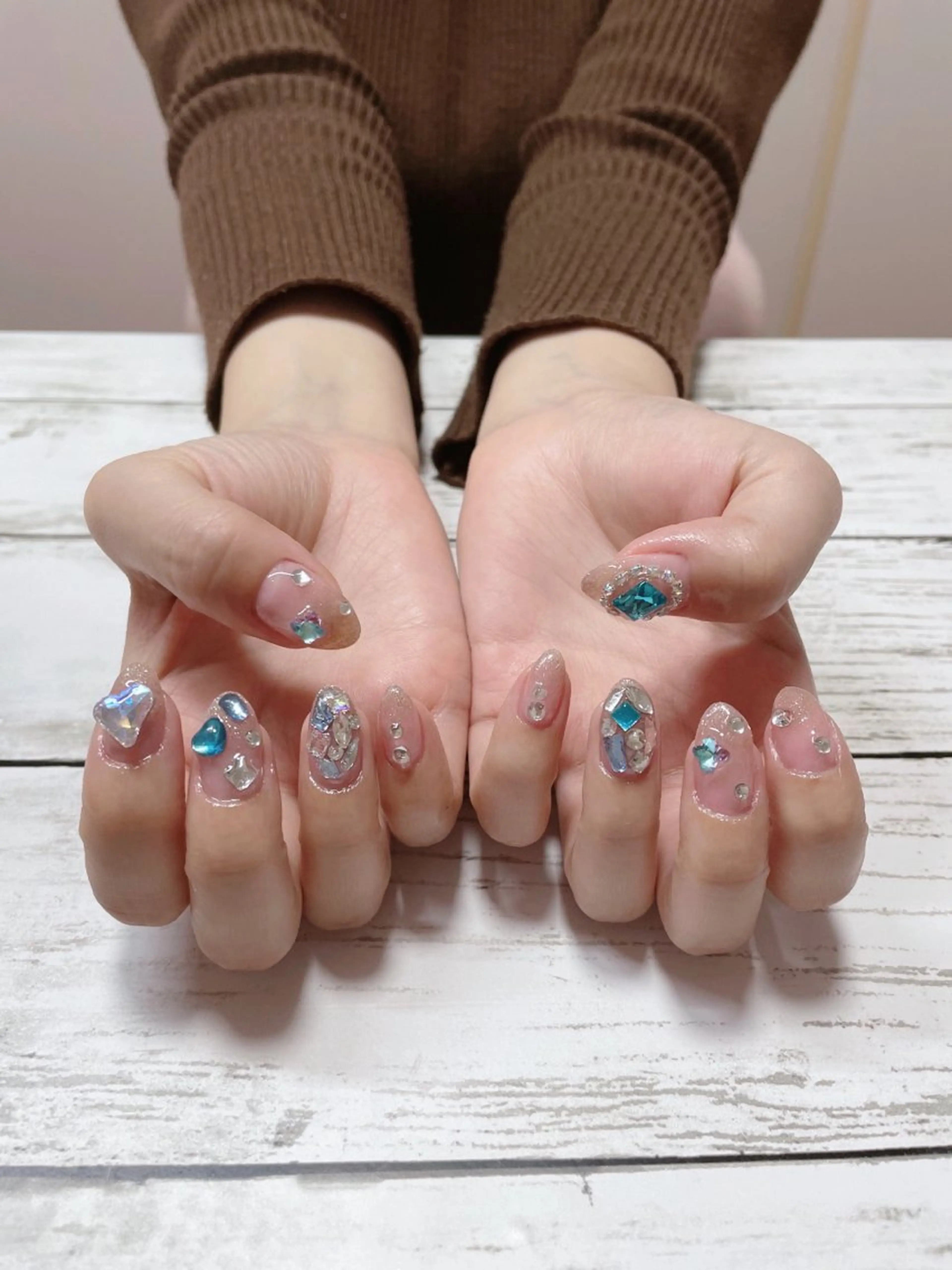 ネイル ゆず秋葉原 Vickyのネイルデザイン