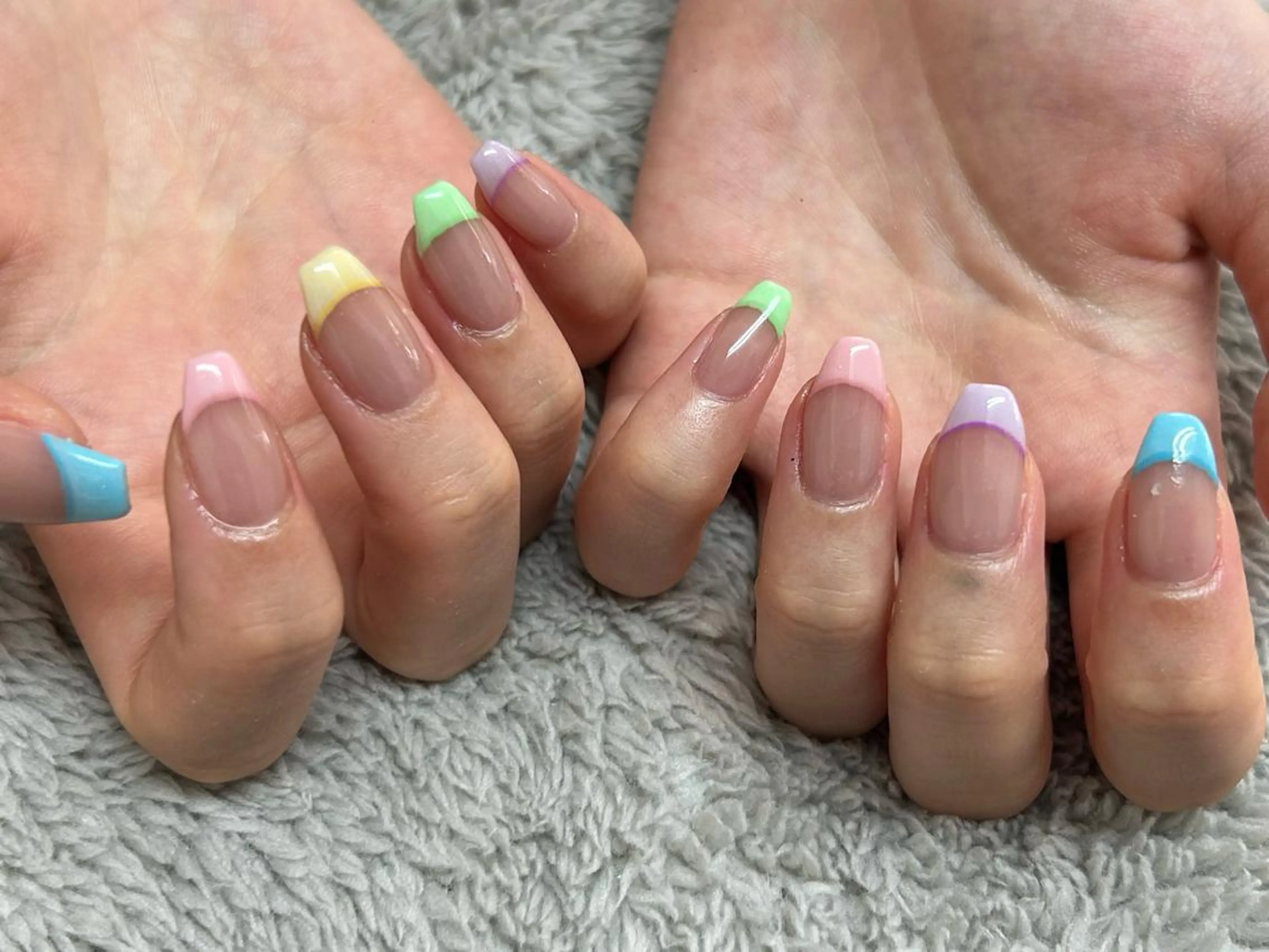 ネイル アートネイル 成人式 フットネイル フレンチネイル ガラスフレンチ brilliant s.kのネイルデザイン