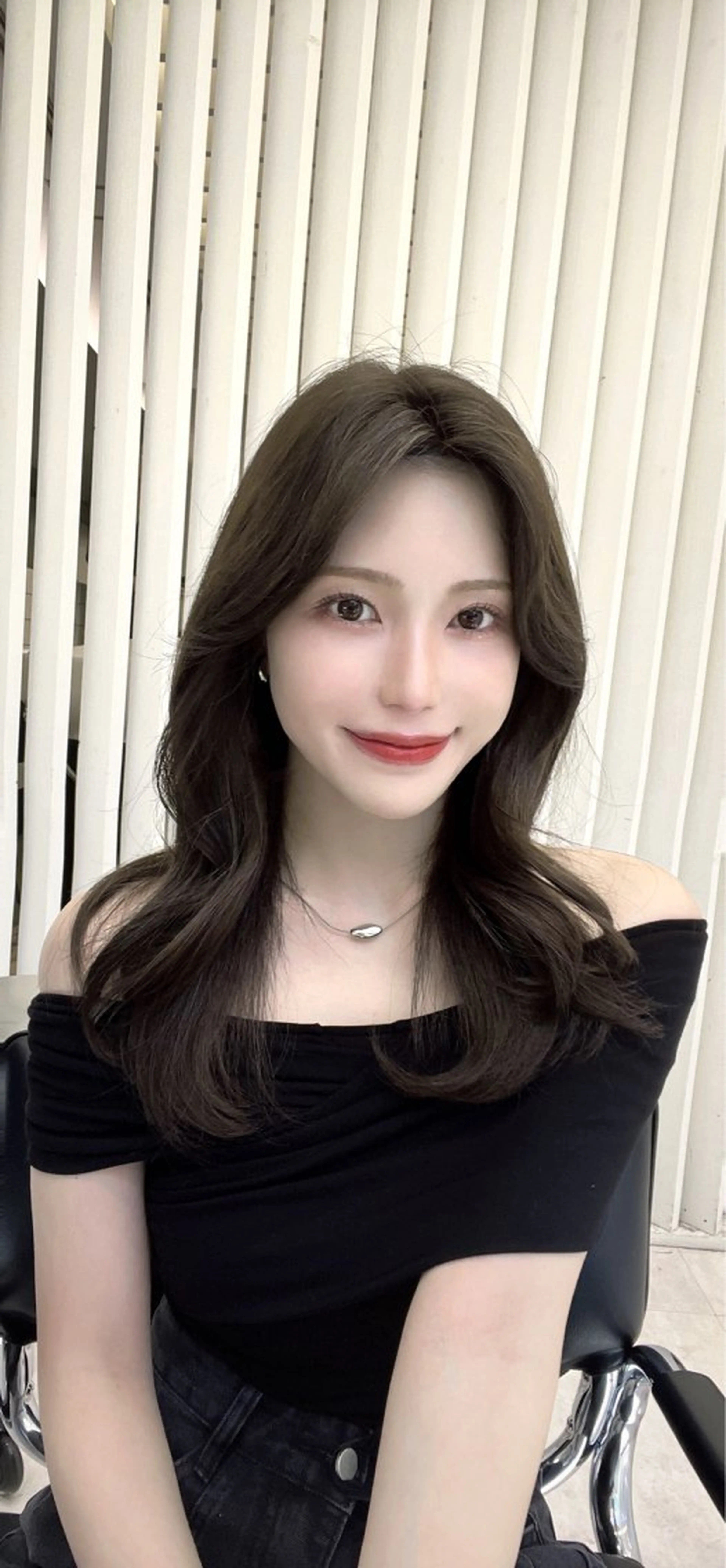 セミロング カラー 韓国ヘア♡ 顔まわりカットayaのヘアスタイル