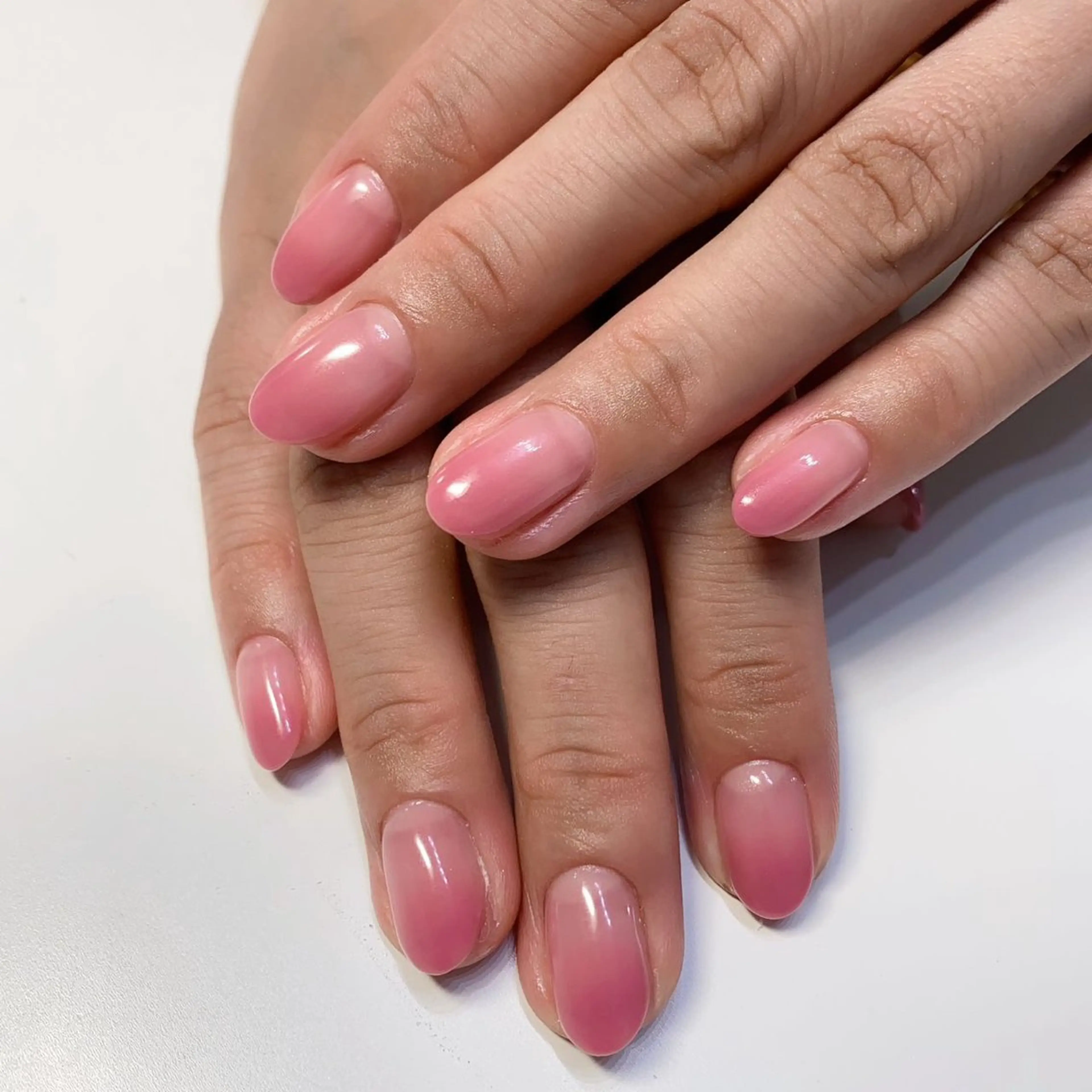 ネイル グラデーション emmi      salon所属・Emmi salonのネイルデザイン