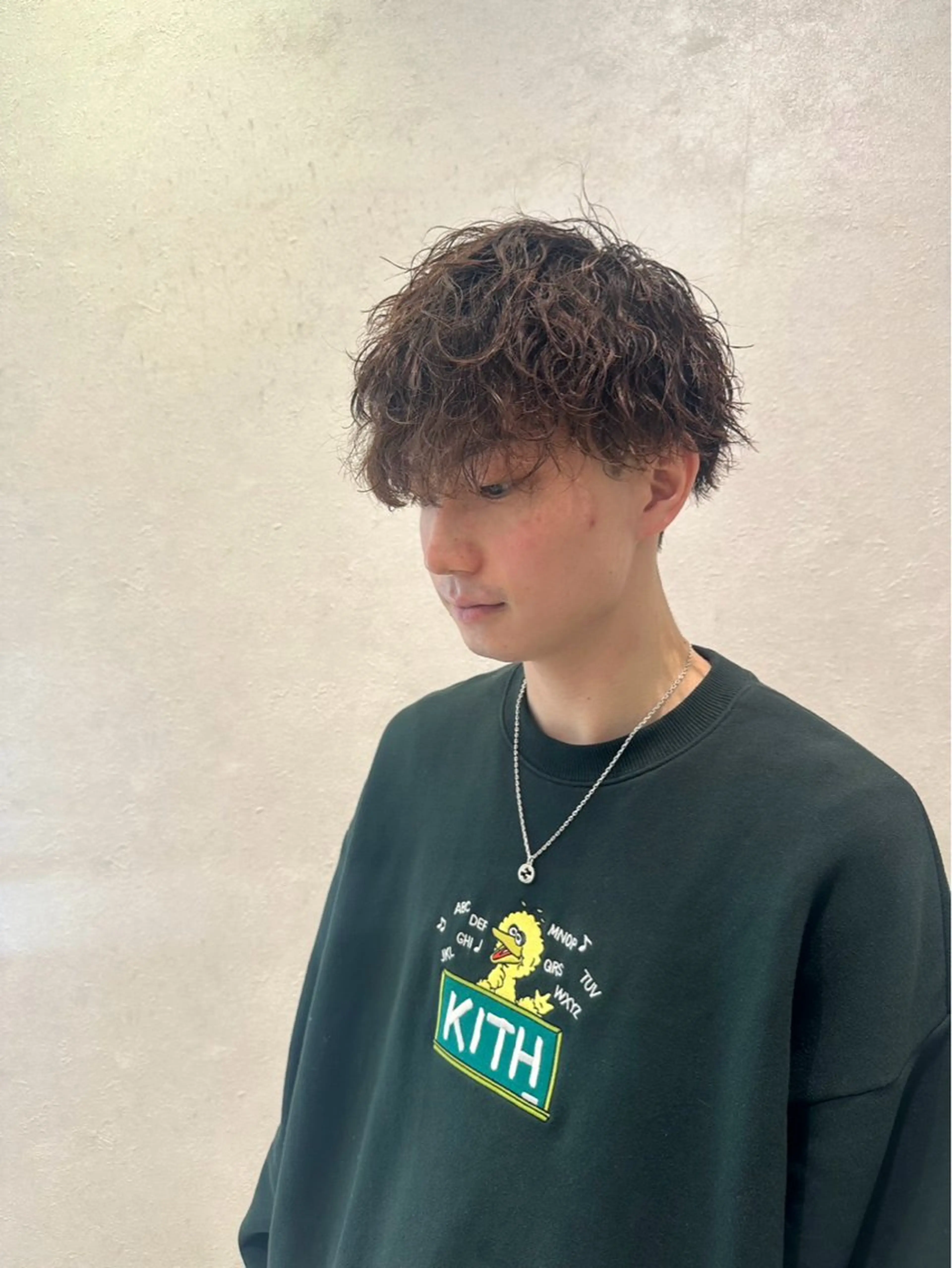 【メンズ限定】デザインカット+ツイストスパイラルパーマ 5160円の写真