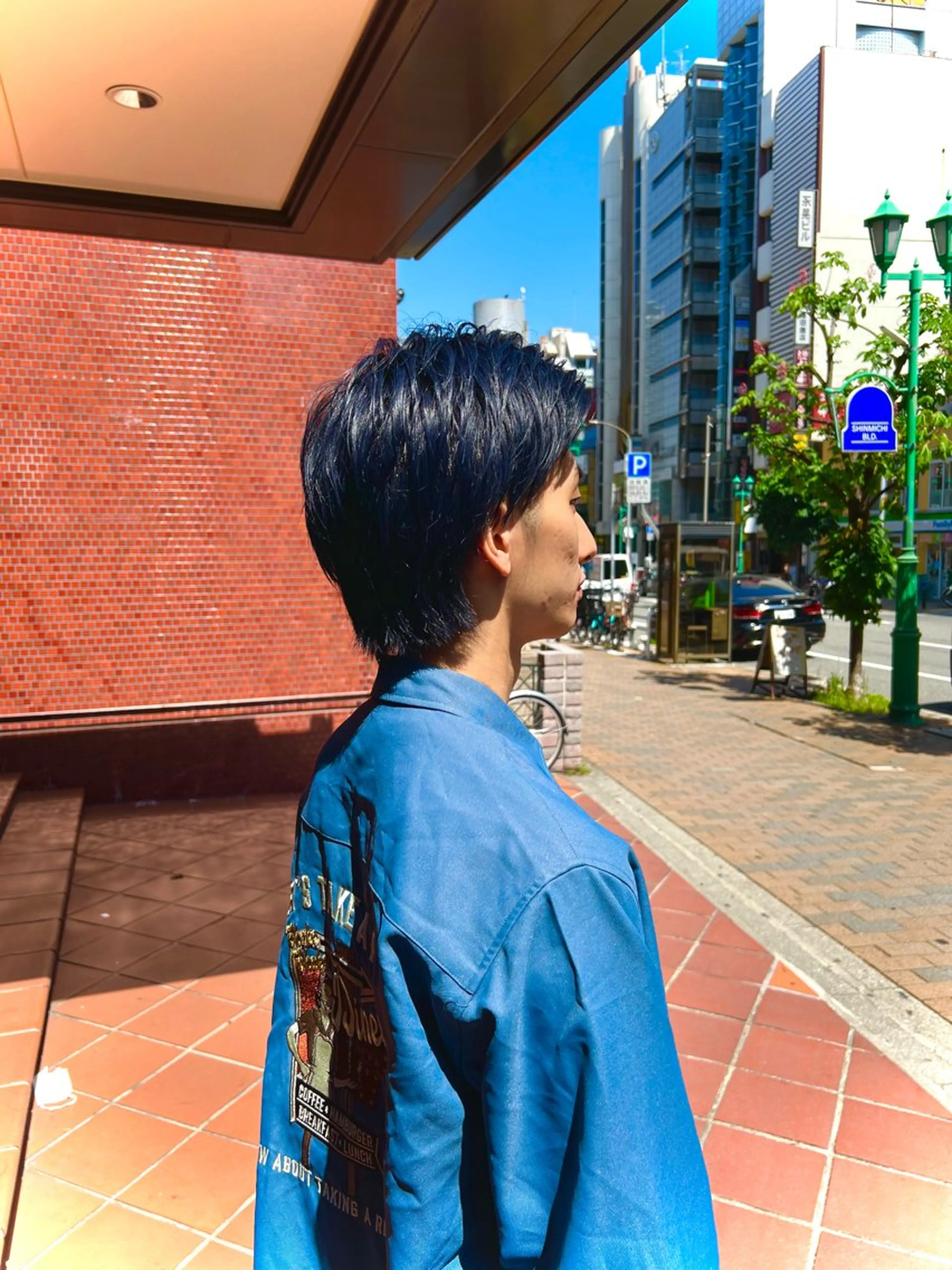 ミディアム カラー メンズ カット ヘアカラー トリートメント ハイトーン／パーマ 特化平田のヘアスタイル