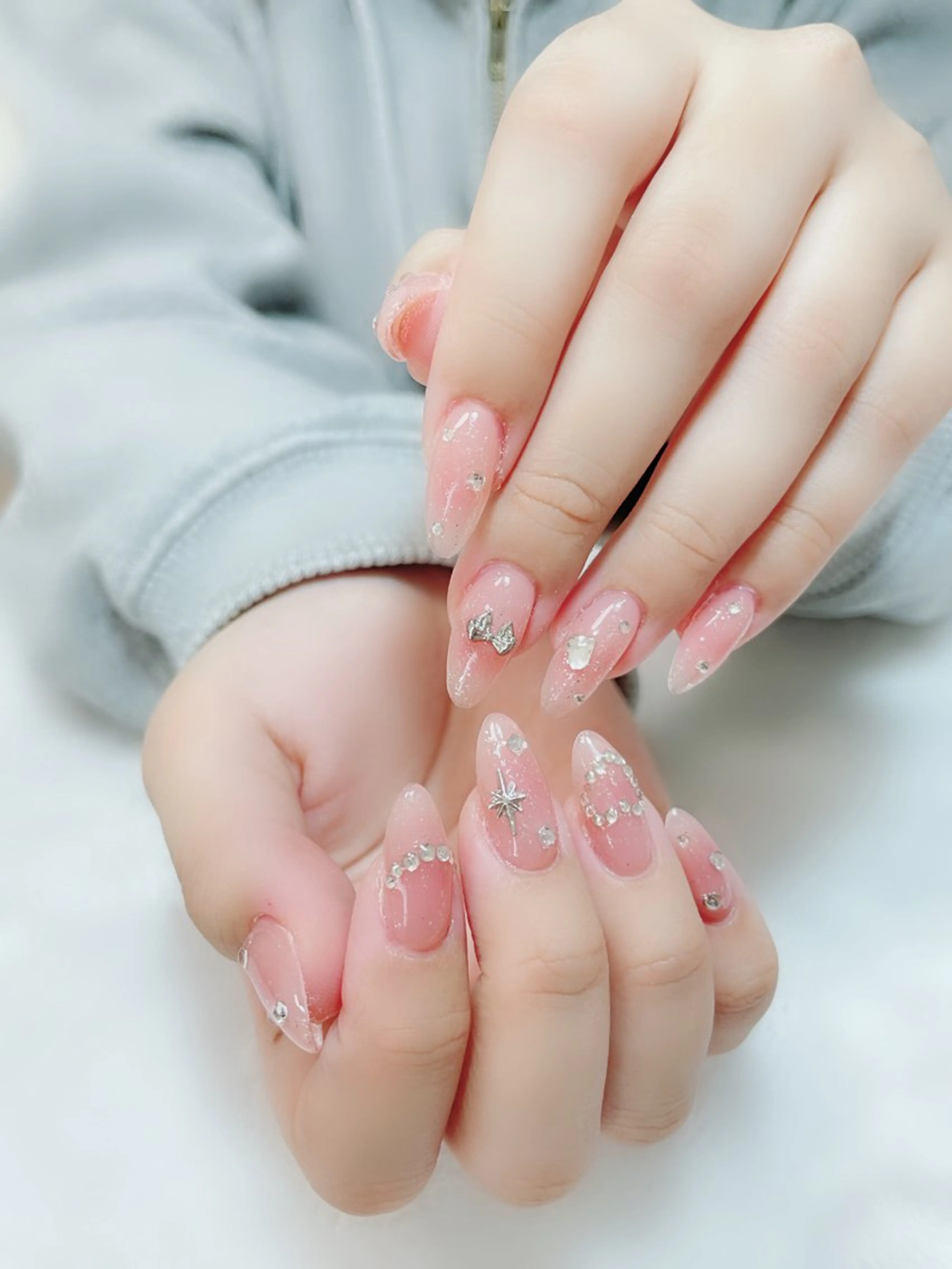 ネイル Amina nail salonのネイルデザイン