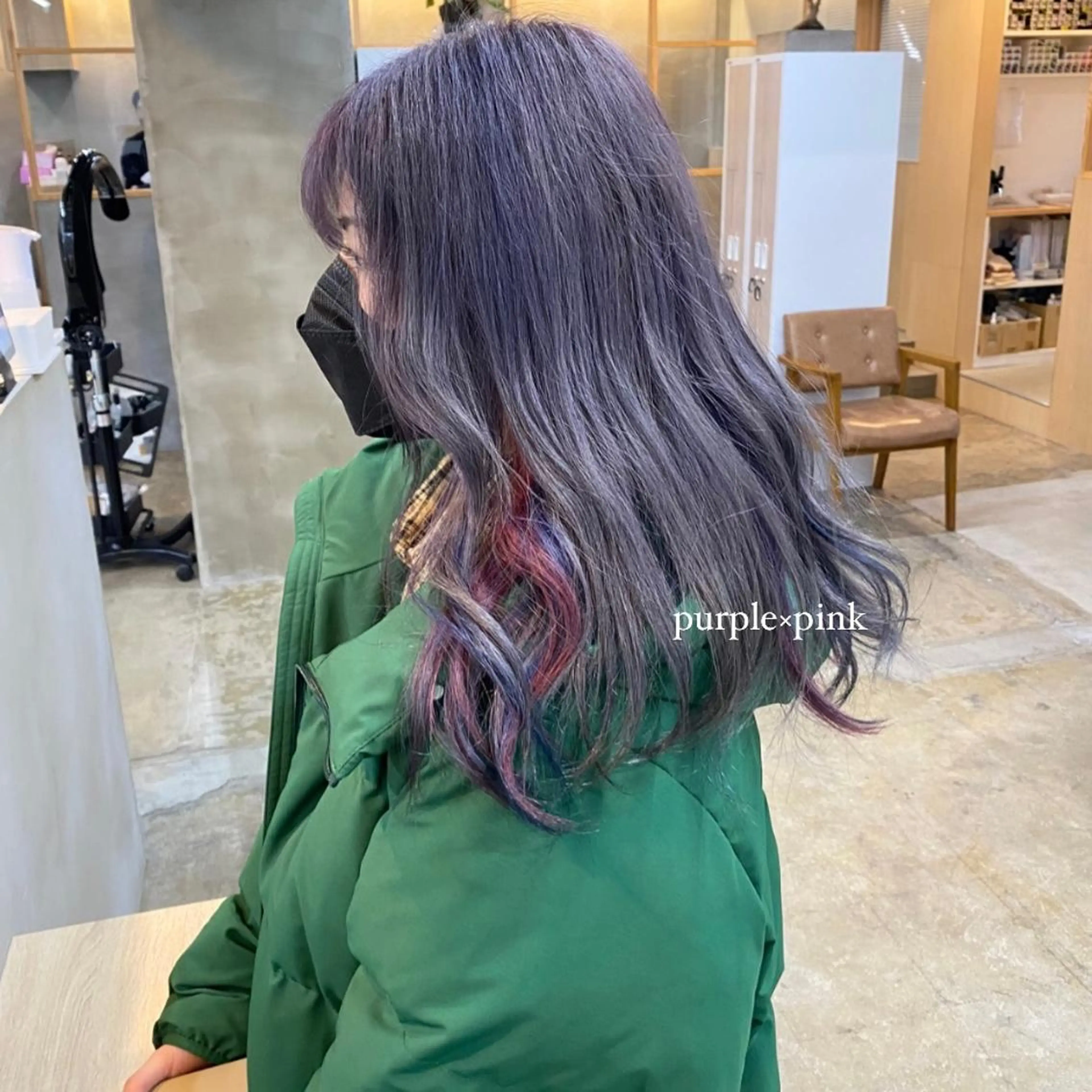 ロング 茜璃/ブリーチカラー /レイヤーカットのヘアスタイル