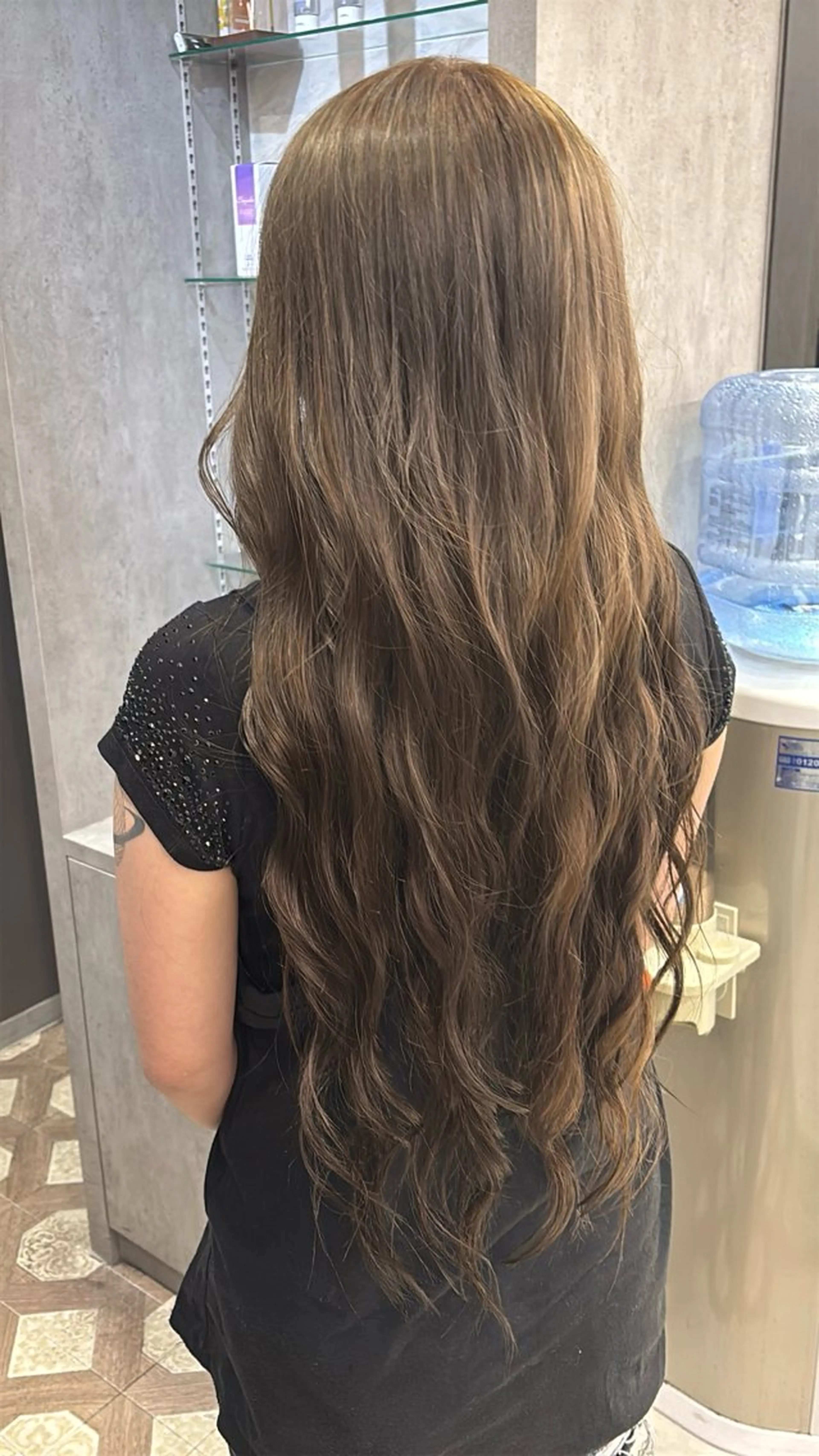 ロング カット ヘアカラー トリートメント 韓国ヘア/ブリーチ無 しWカラー/オリーブのヘアスタイル