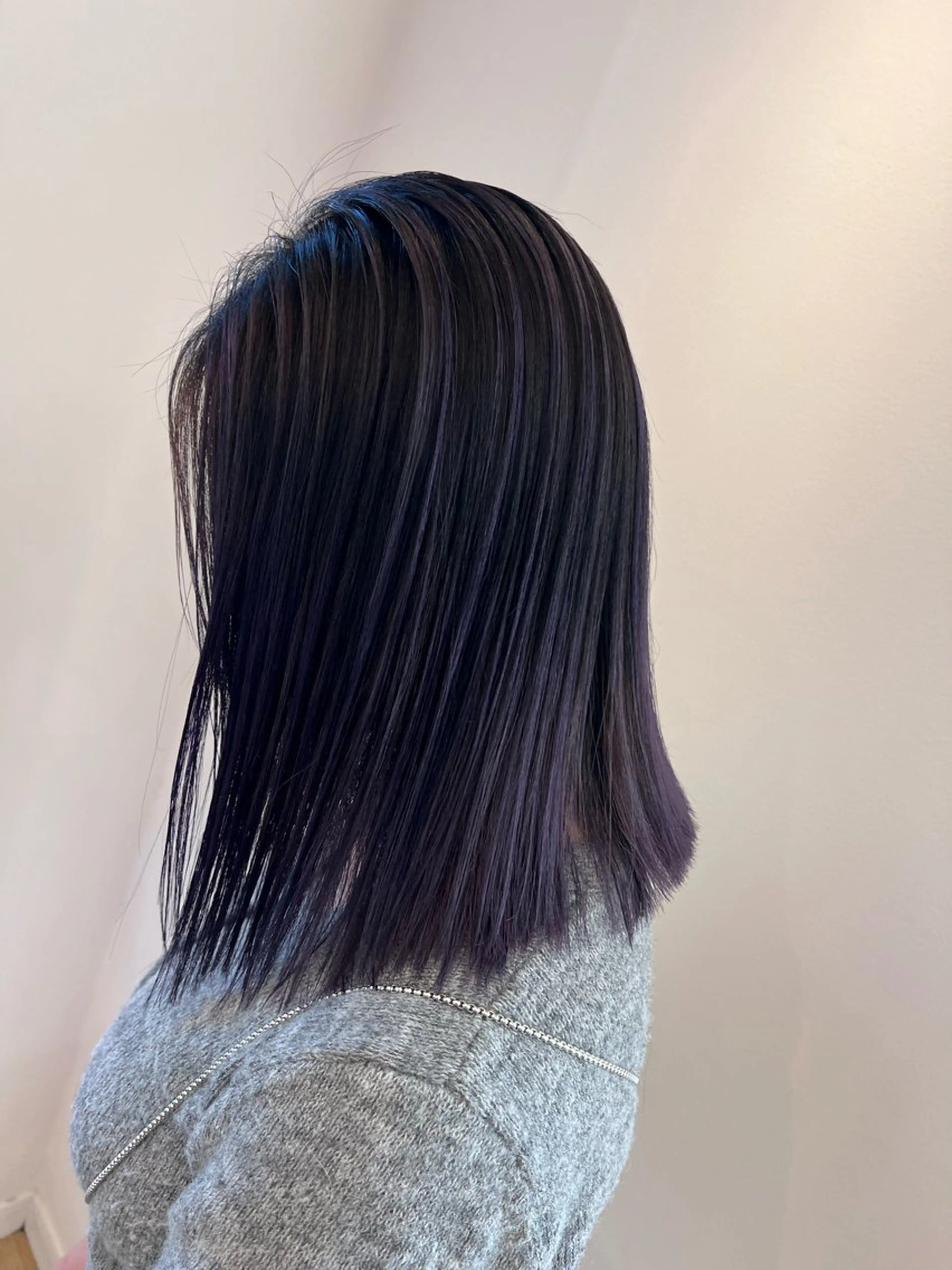 セミロング カラー 篠原 海のヘアスタイル