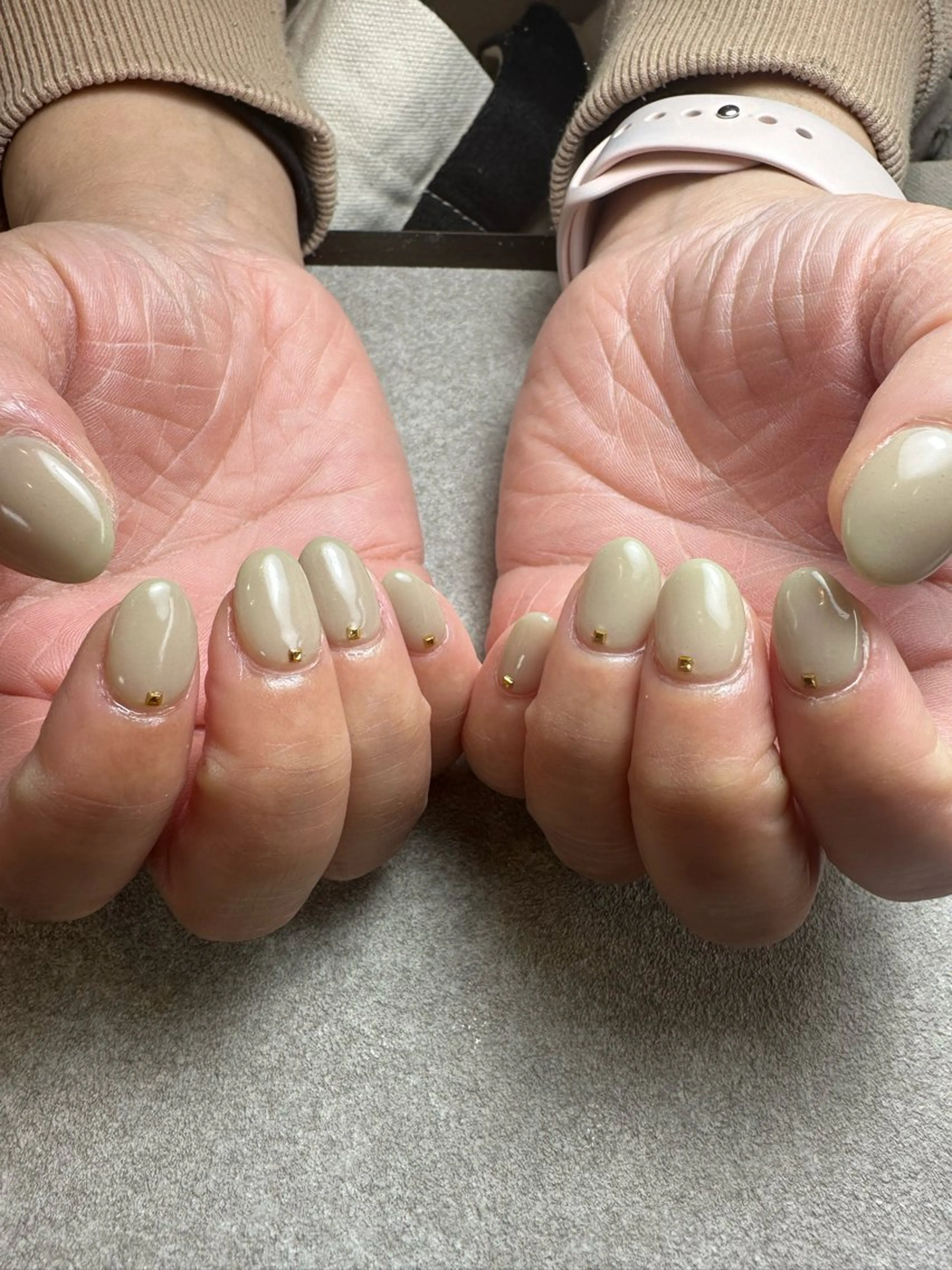 ネイル グリーン 春ネイル nailroom Anmie.のネイルデザイン