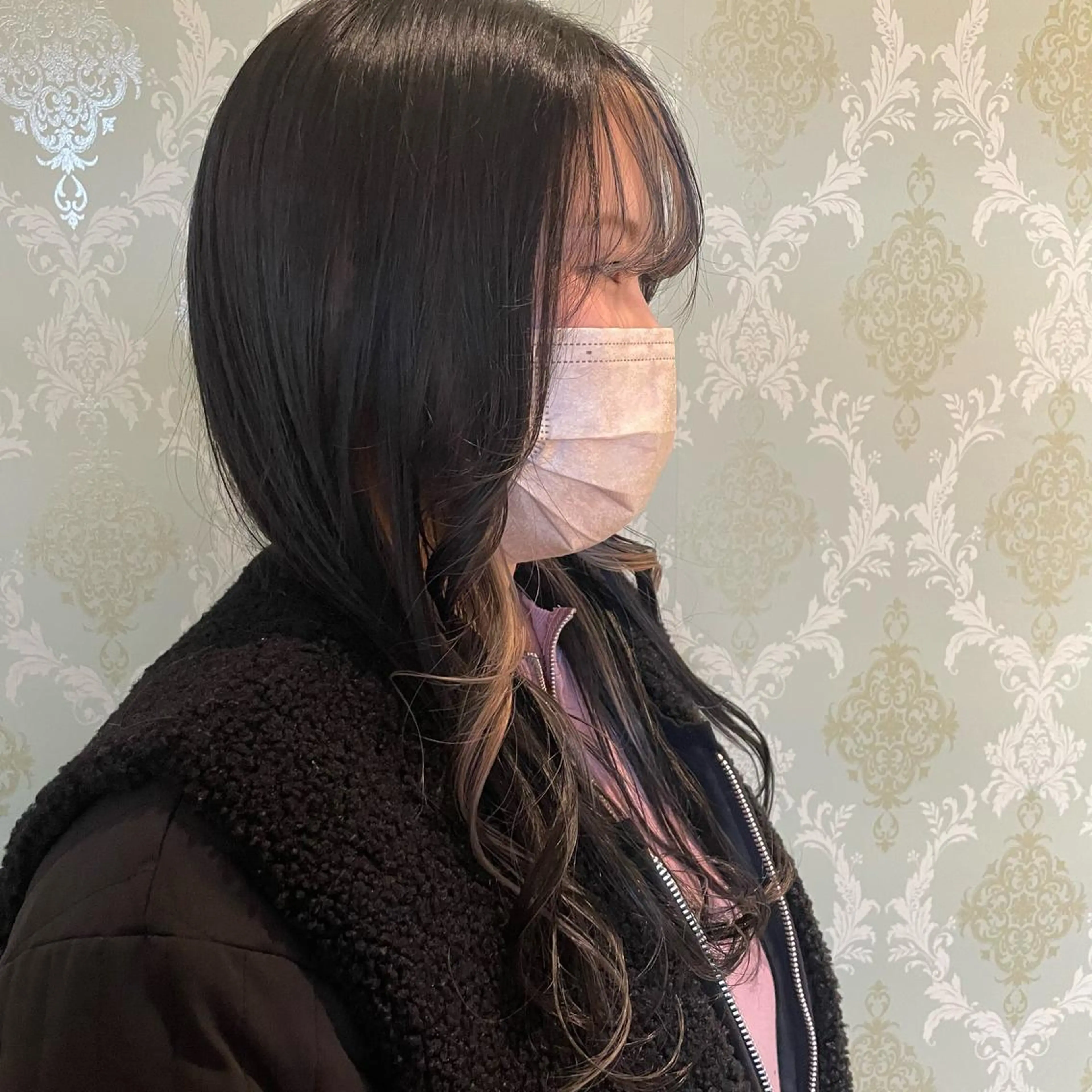 ロング カラー ミストバング イヤリングカラー  フェイスフレーミング EARTH中島 秋桜久のヘアスタイル